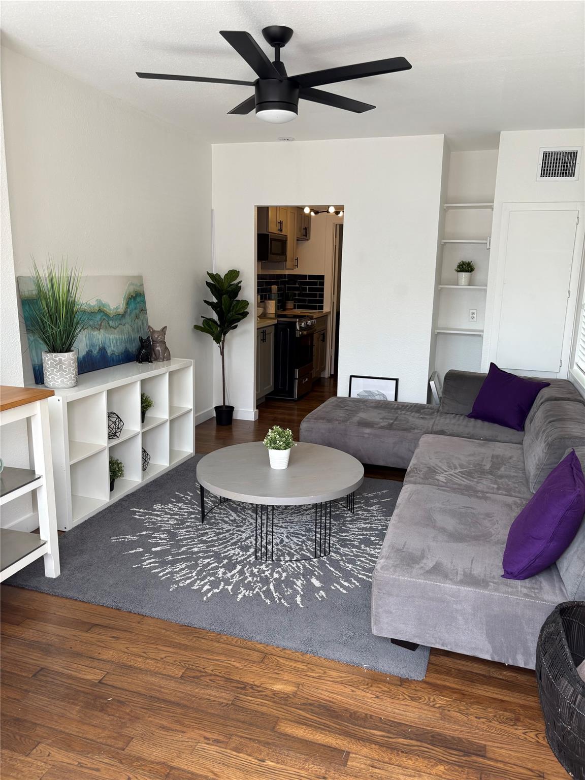 415 Fairview Avenue # 3