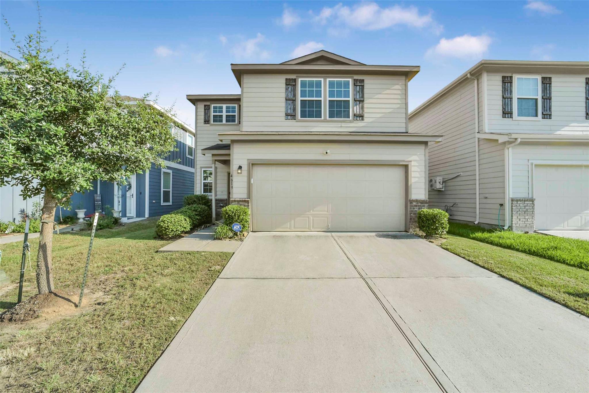 4619 Prairie Chase Drive