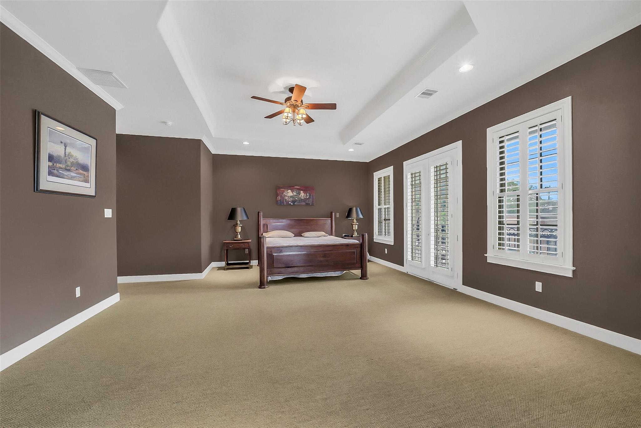 6317 Riverview Way