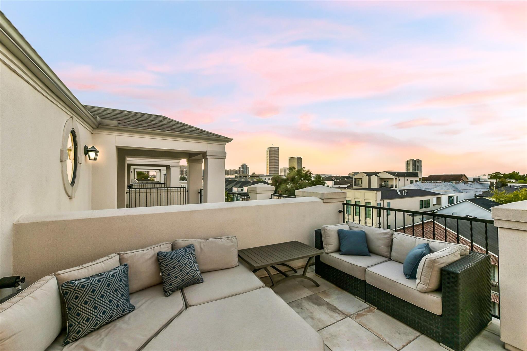503 W Clay Street
