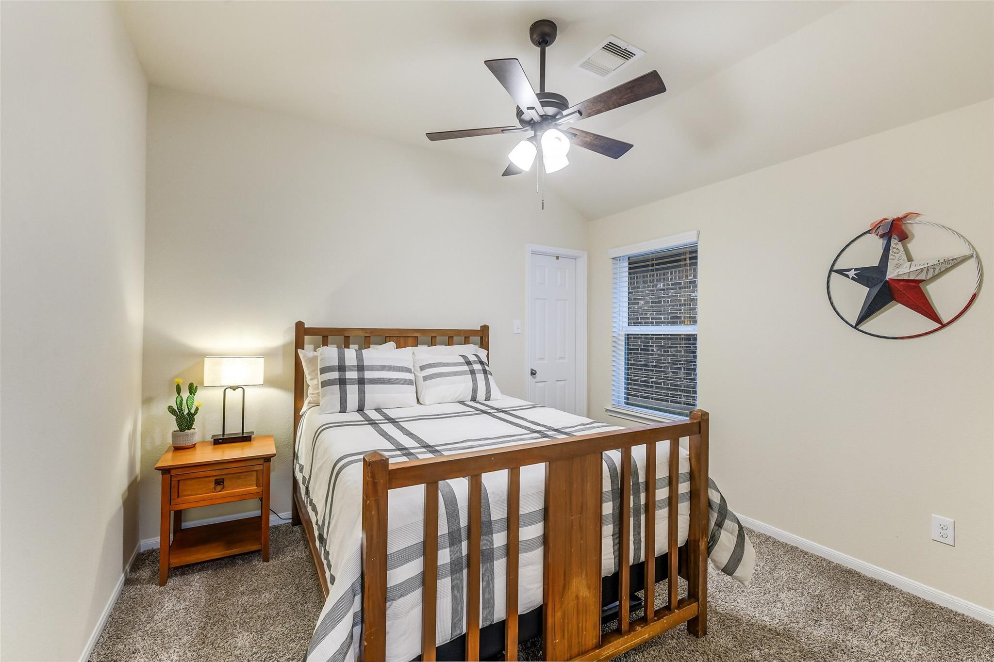 10198 N Whimbrel Circle N