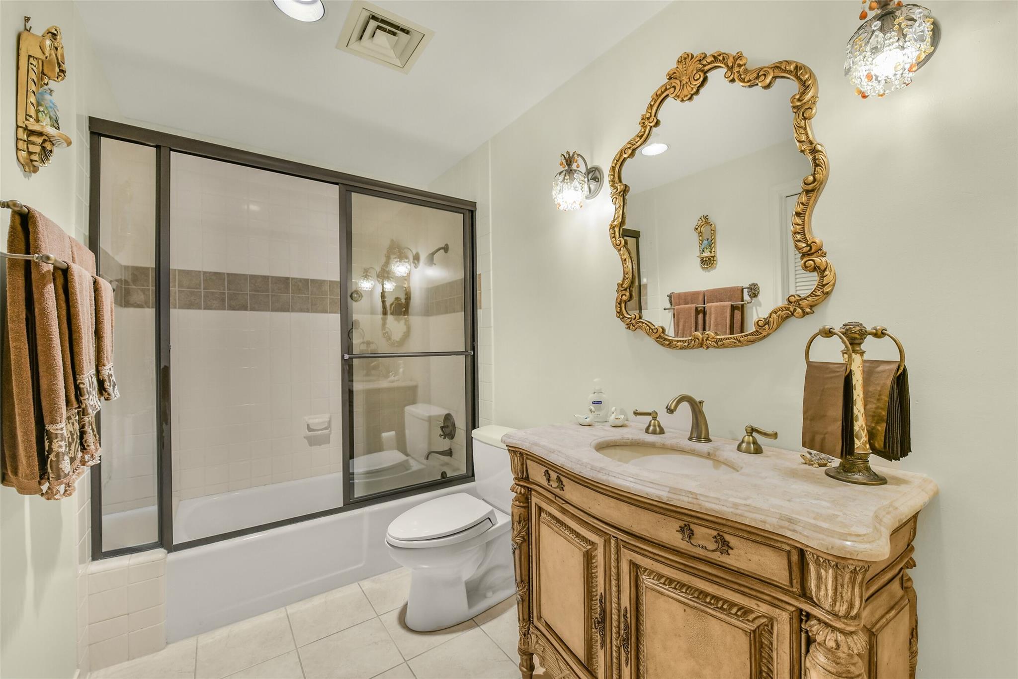 15 Greenway Plaza # 3B