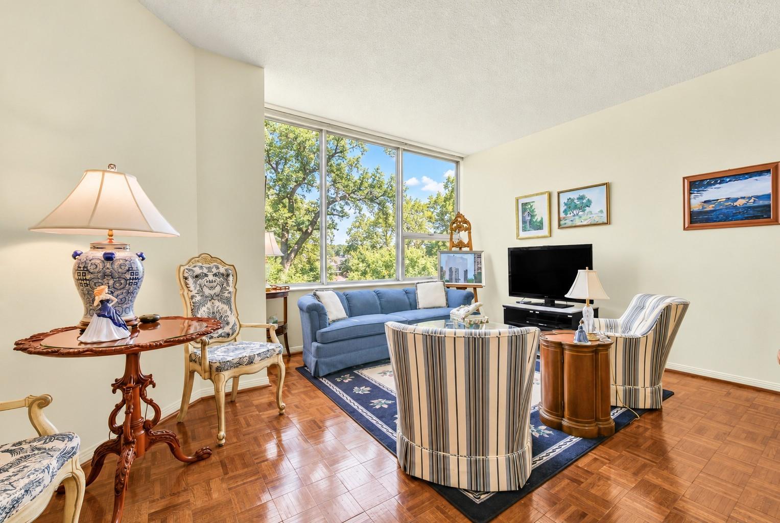 15 Greenway Plaza # 3B
