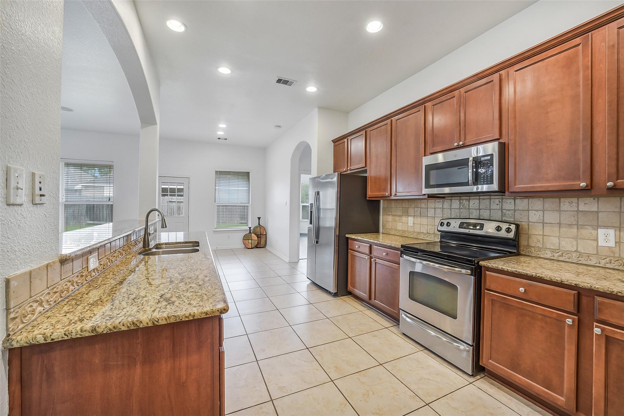 7014 Spruce View Court