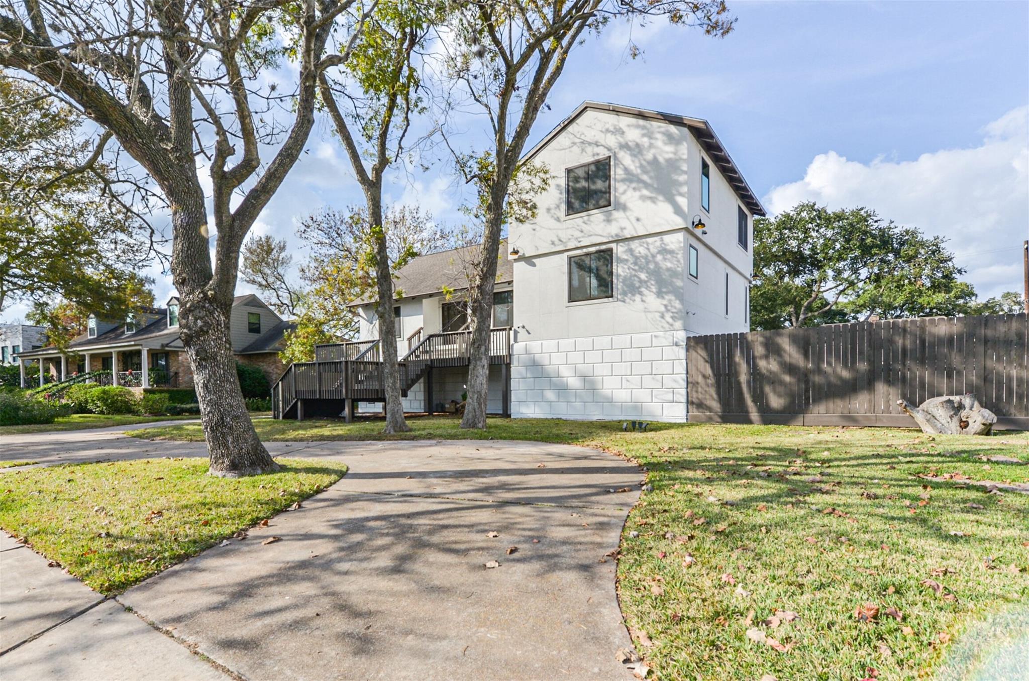 4718 N Braeswood Boulevard