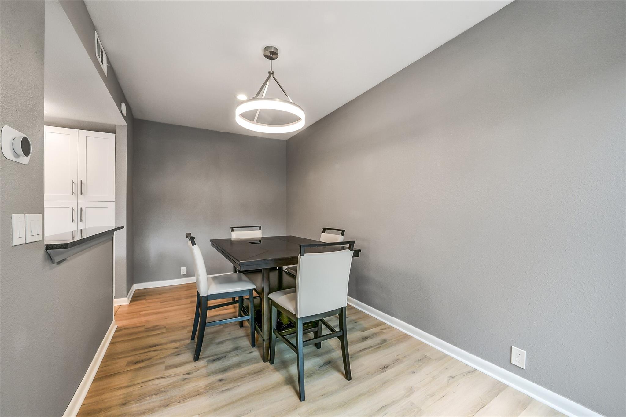 296 Litchfield Lane