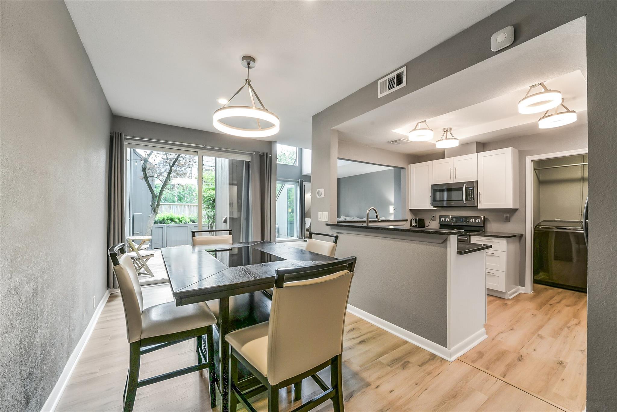 296 Litchfield Lane