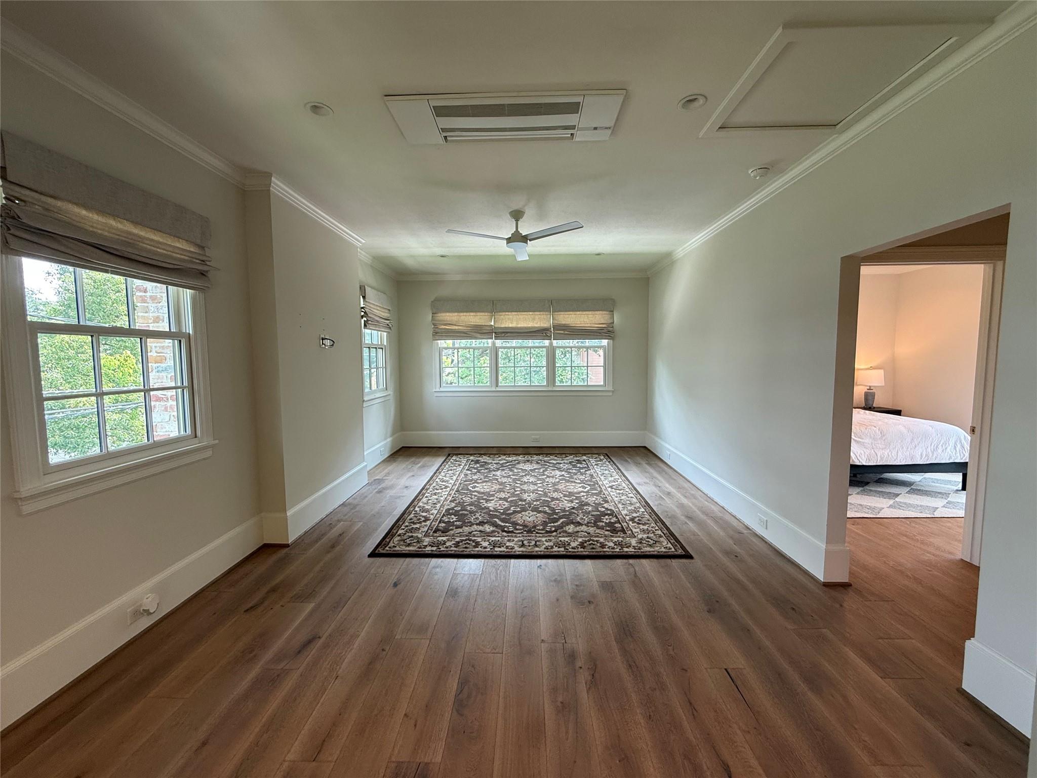 2506 Blue Bonnet Boulevard