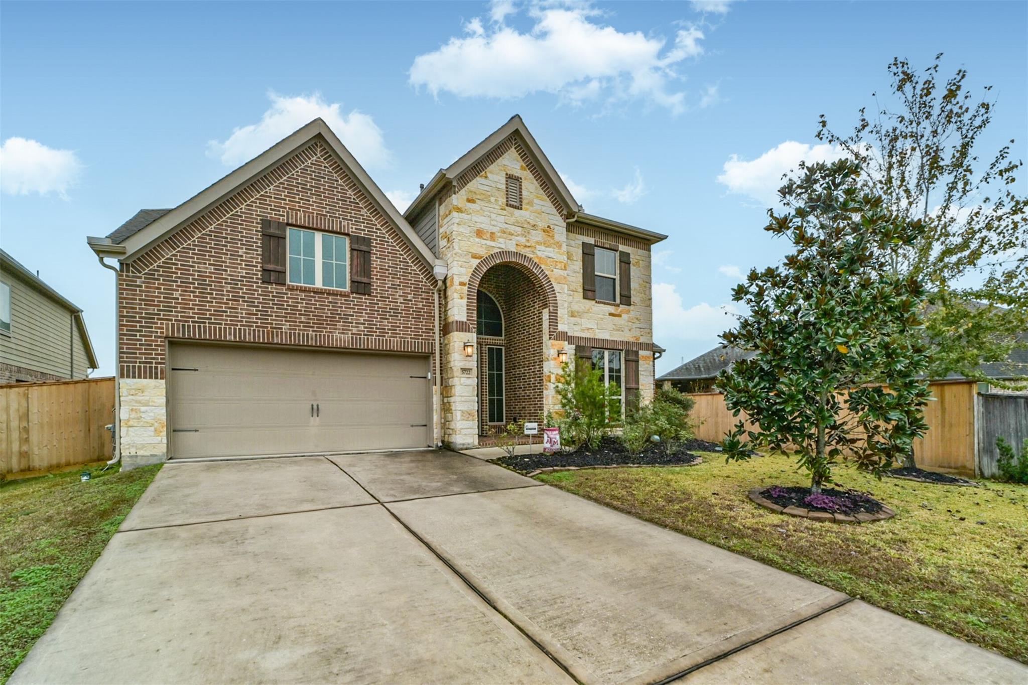 5722 Willow Park Terrace Lane