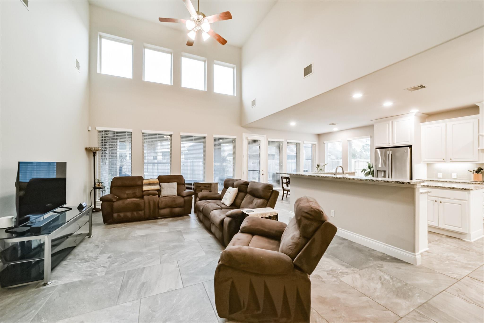 5722 Willow Park Terrace Lane