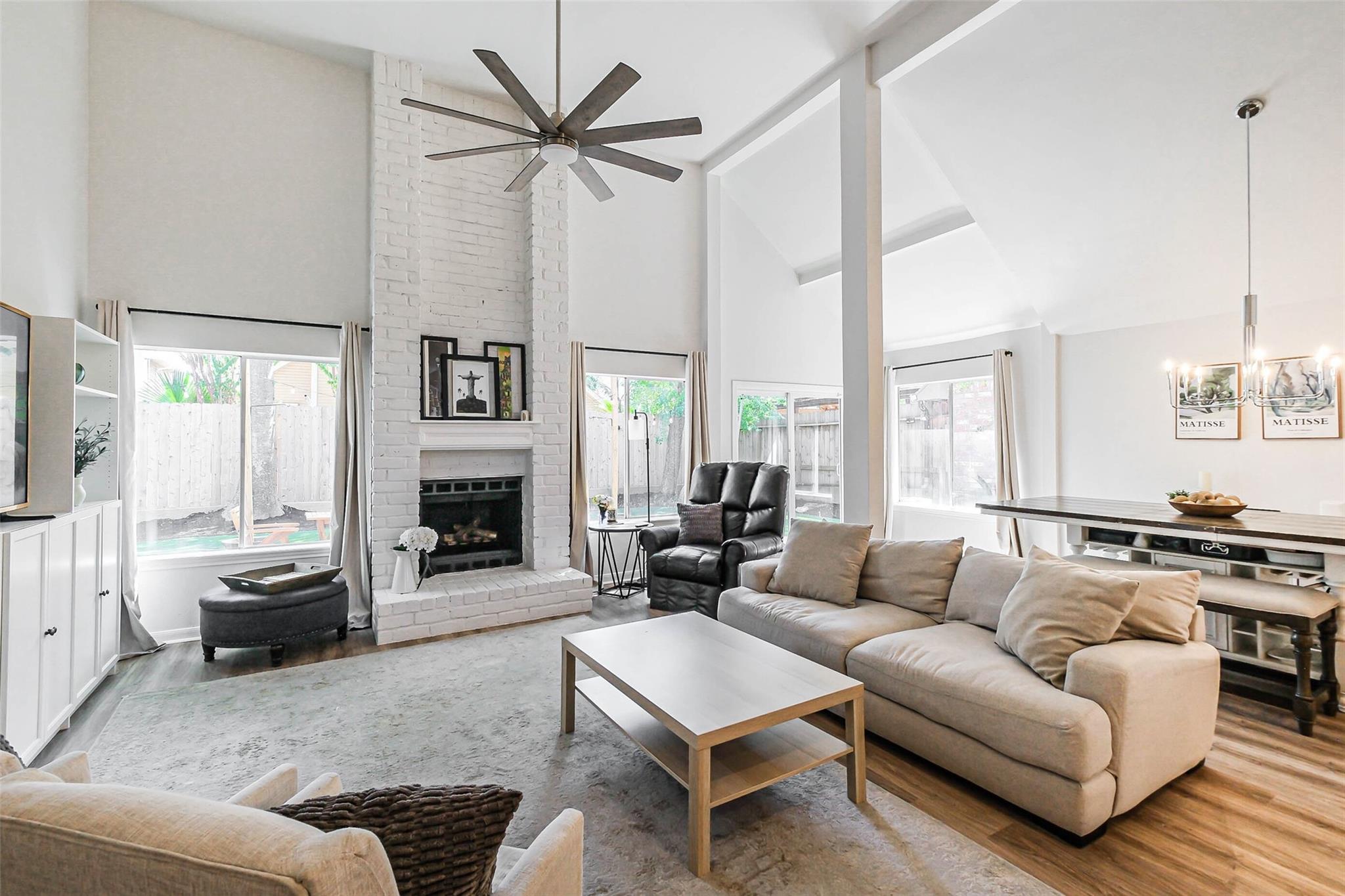 1565 Beaconshire Road