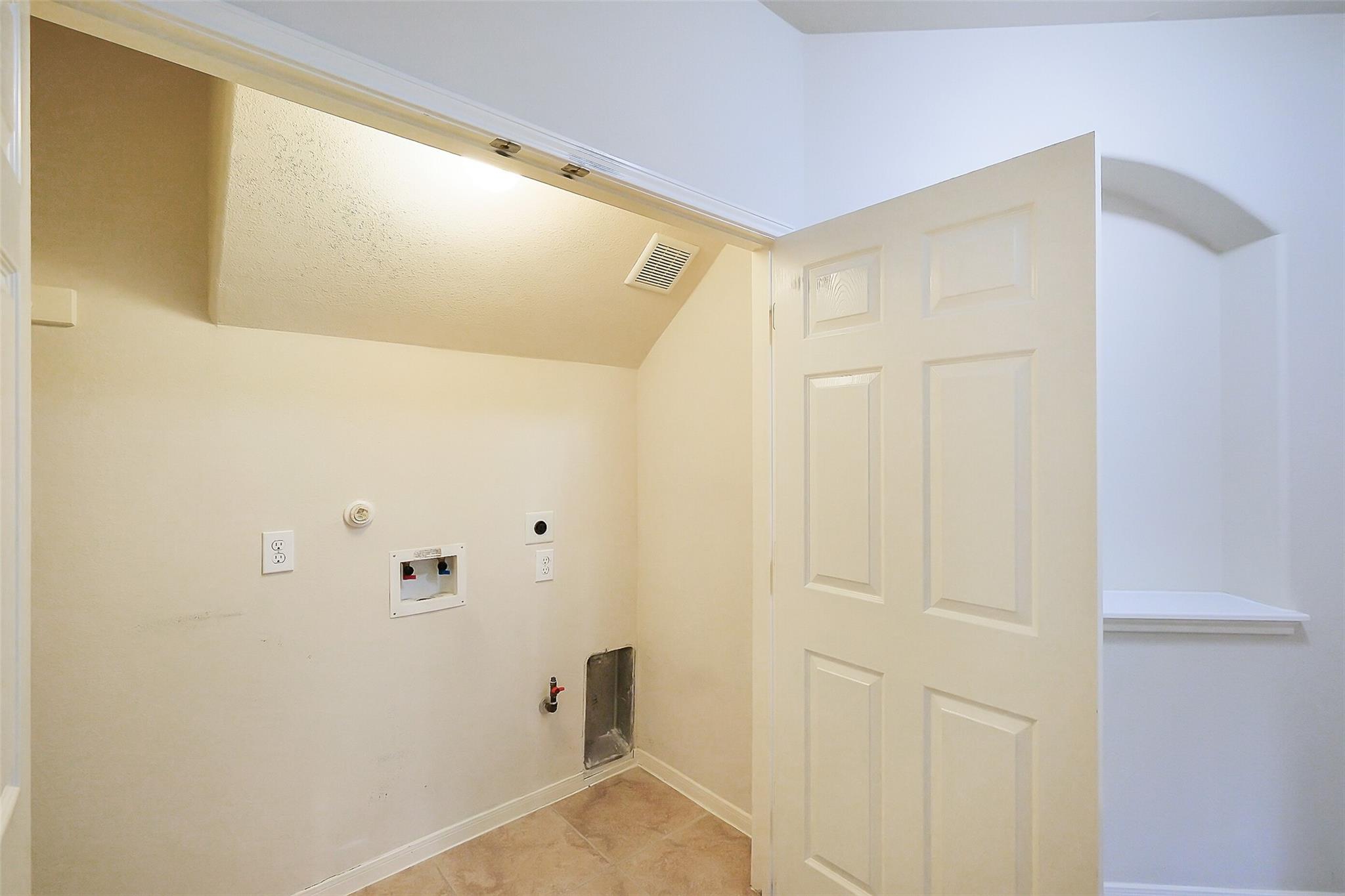 2802 Ridgeglen Lane