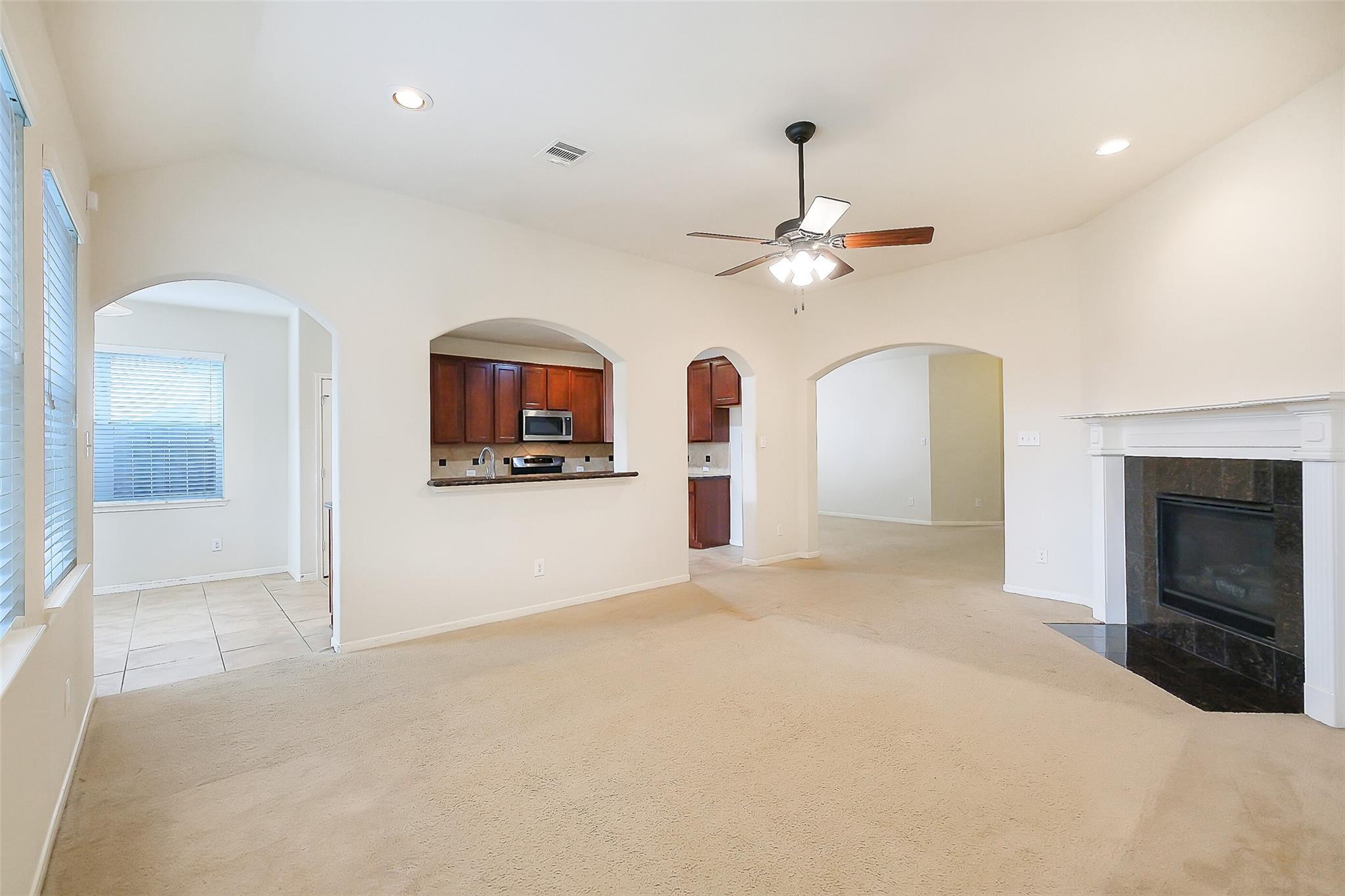 2802 Ridgeglen Lane