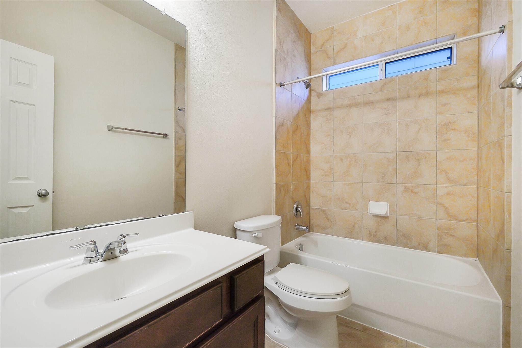 2802 Ridgeglen Lane