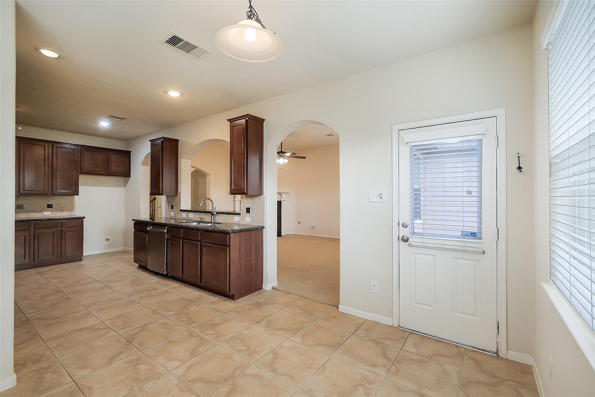 2802 Ridgeglen Lane