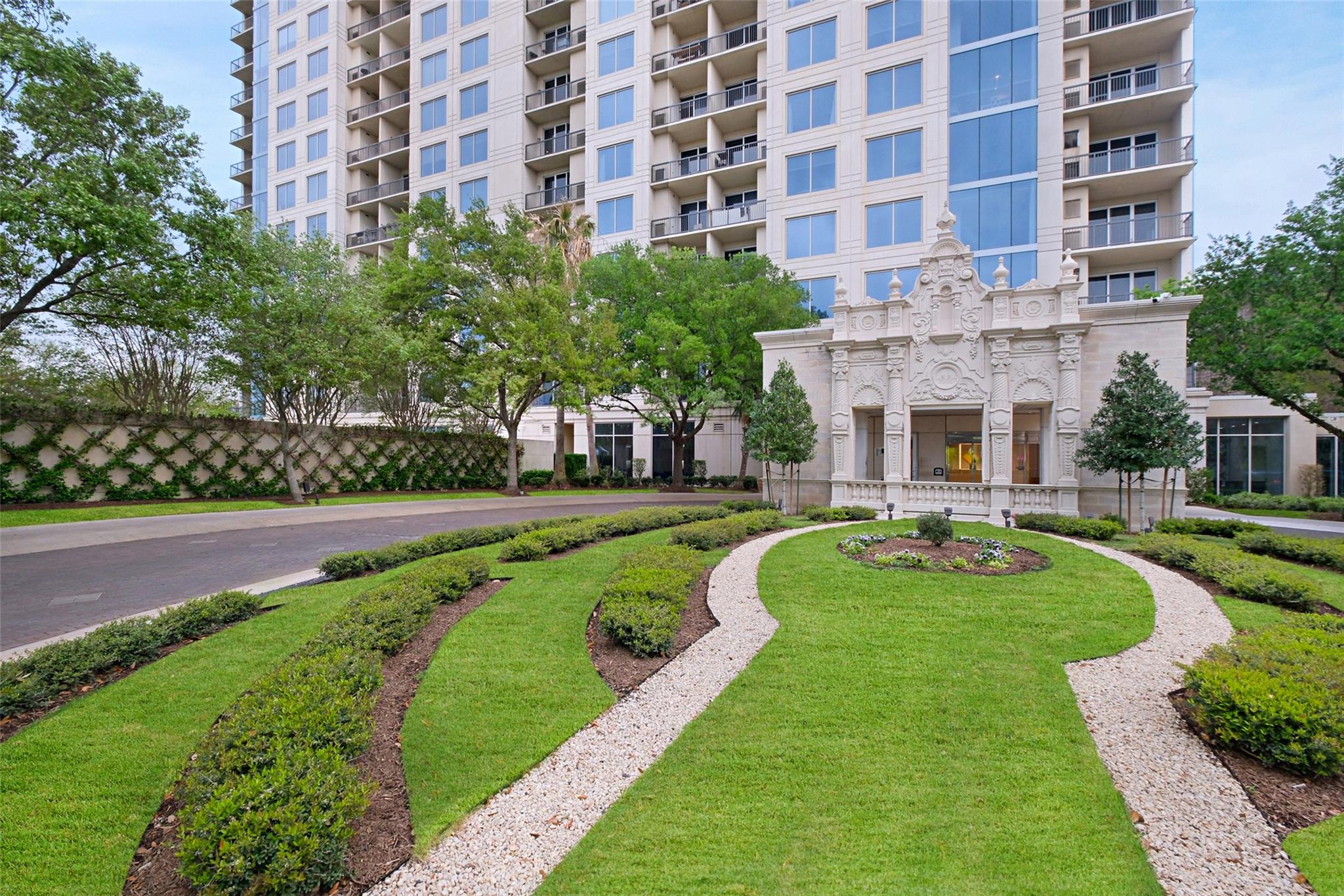 3333 Allen Parkway # 1609