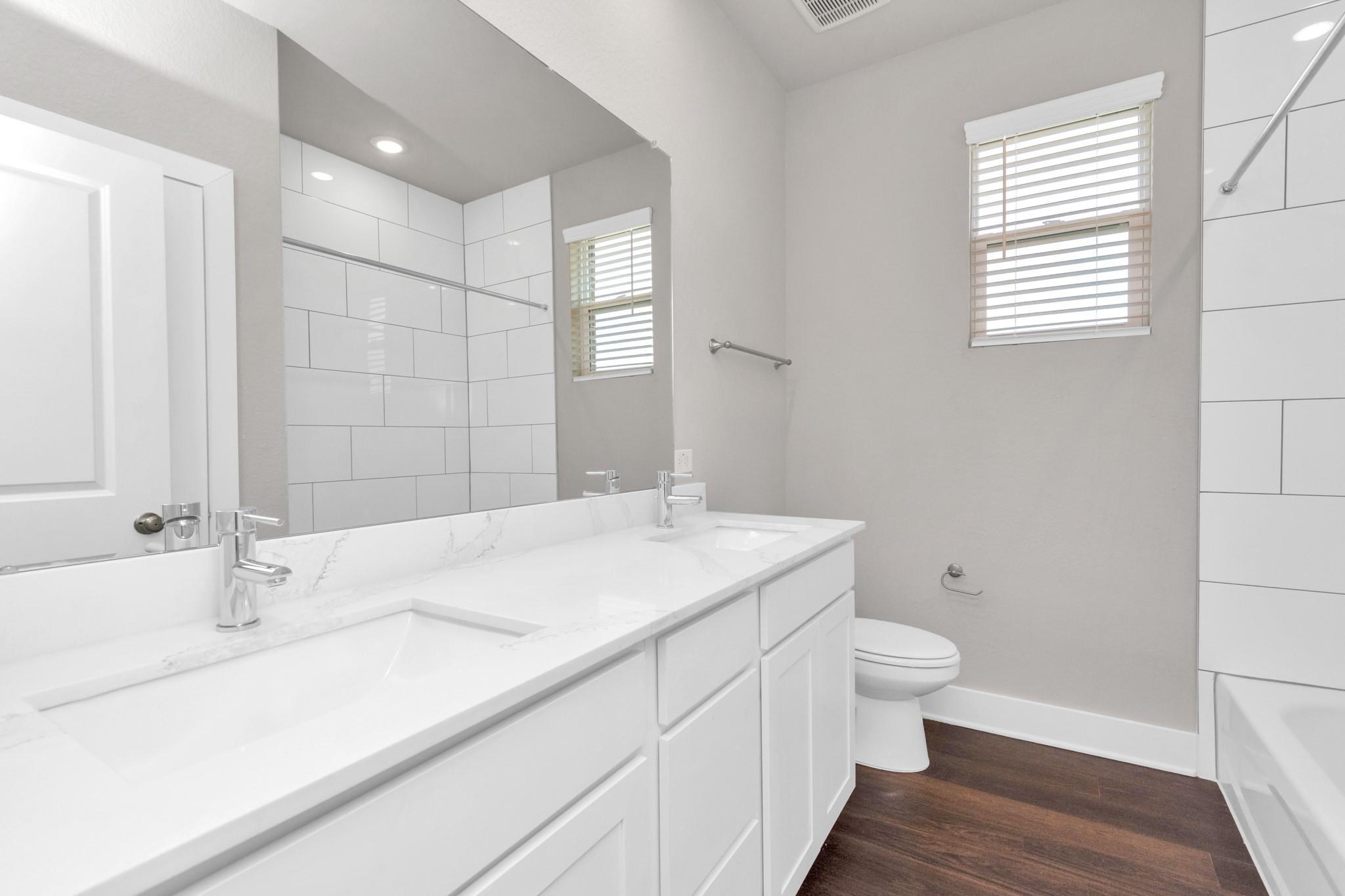 10615 Cascade Creek Drive, Rosharon
