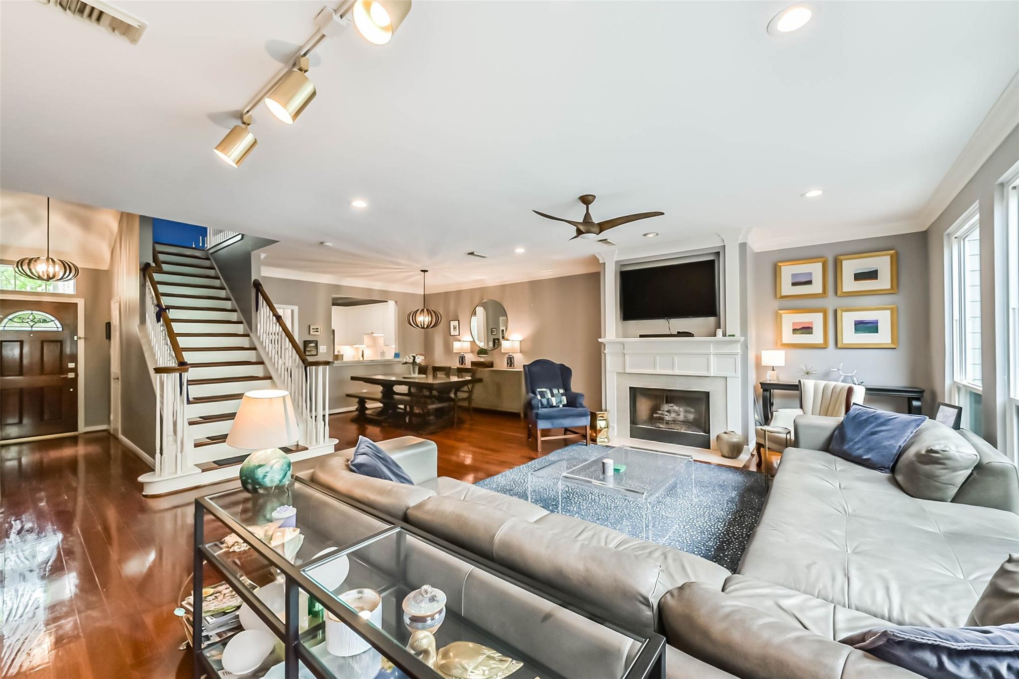 4455 Castle Court Place