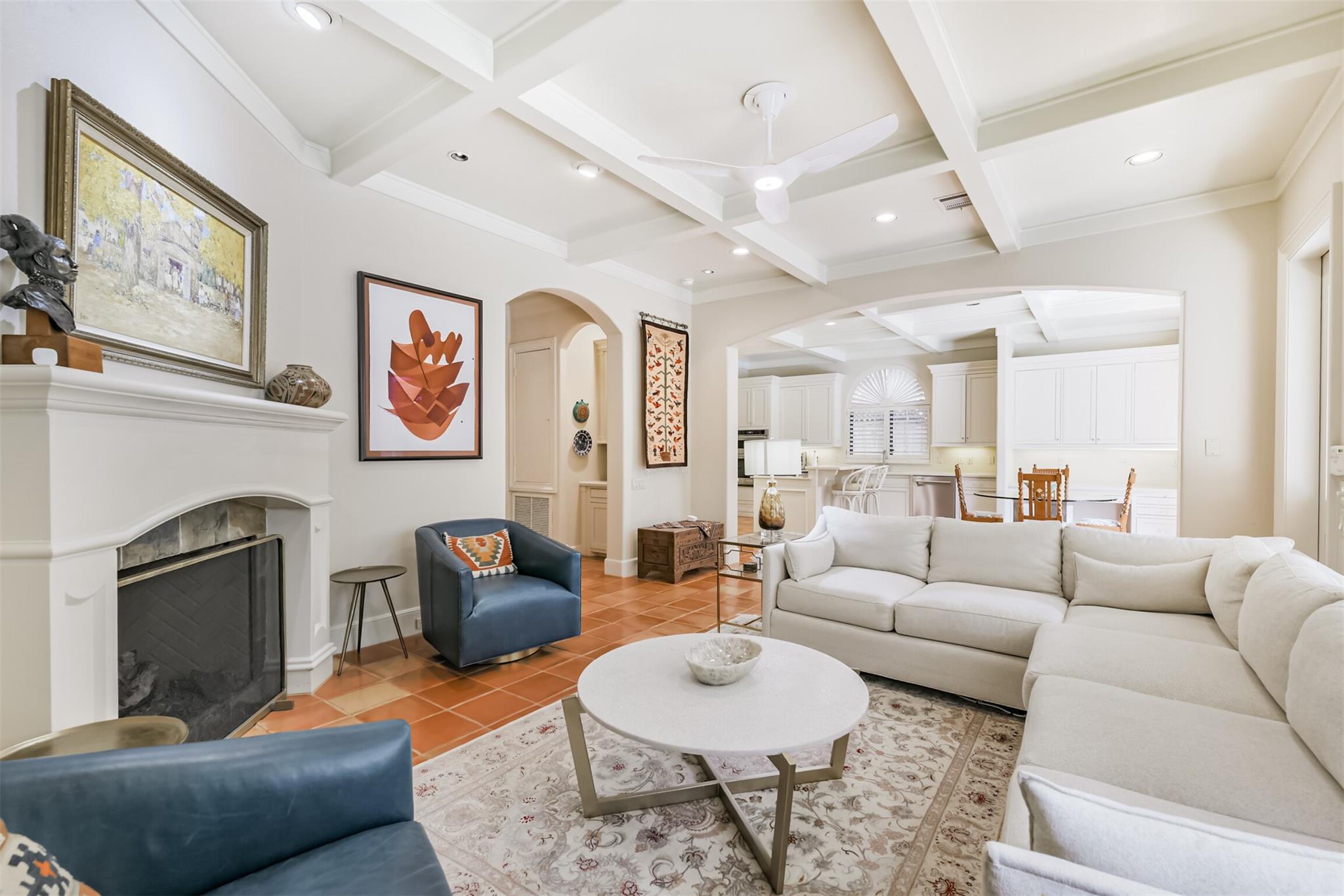 52 Briar Hollow Lane