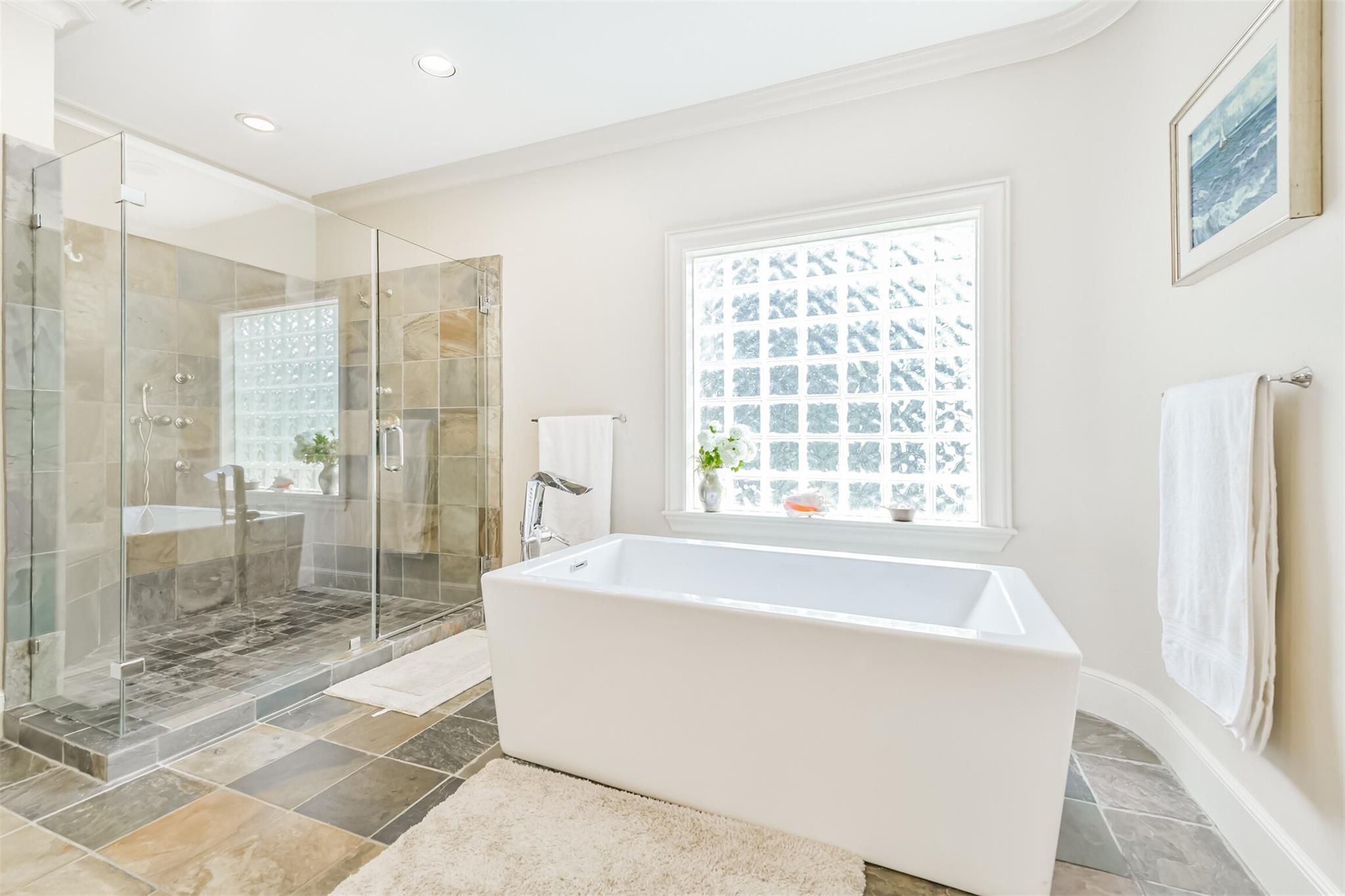 52 Briar Hollow Lane