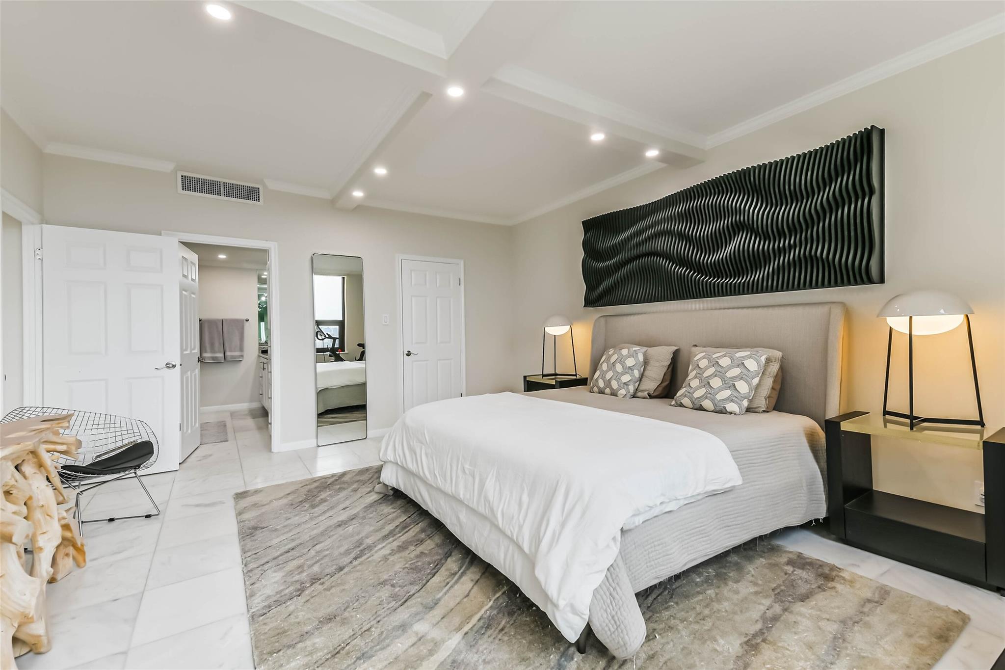 14 Greenway Plaza # 15P