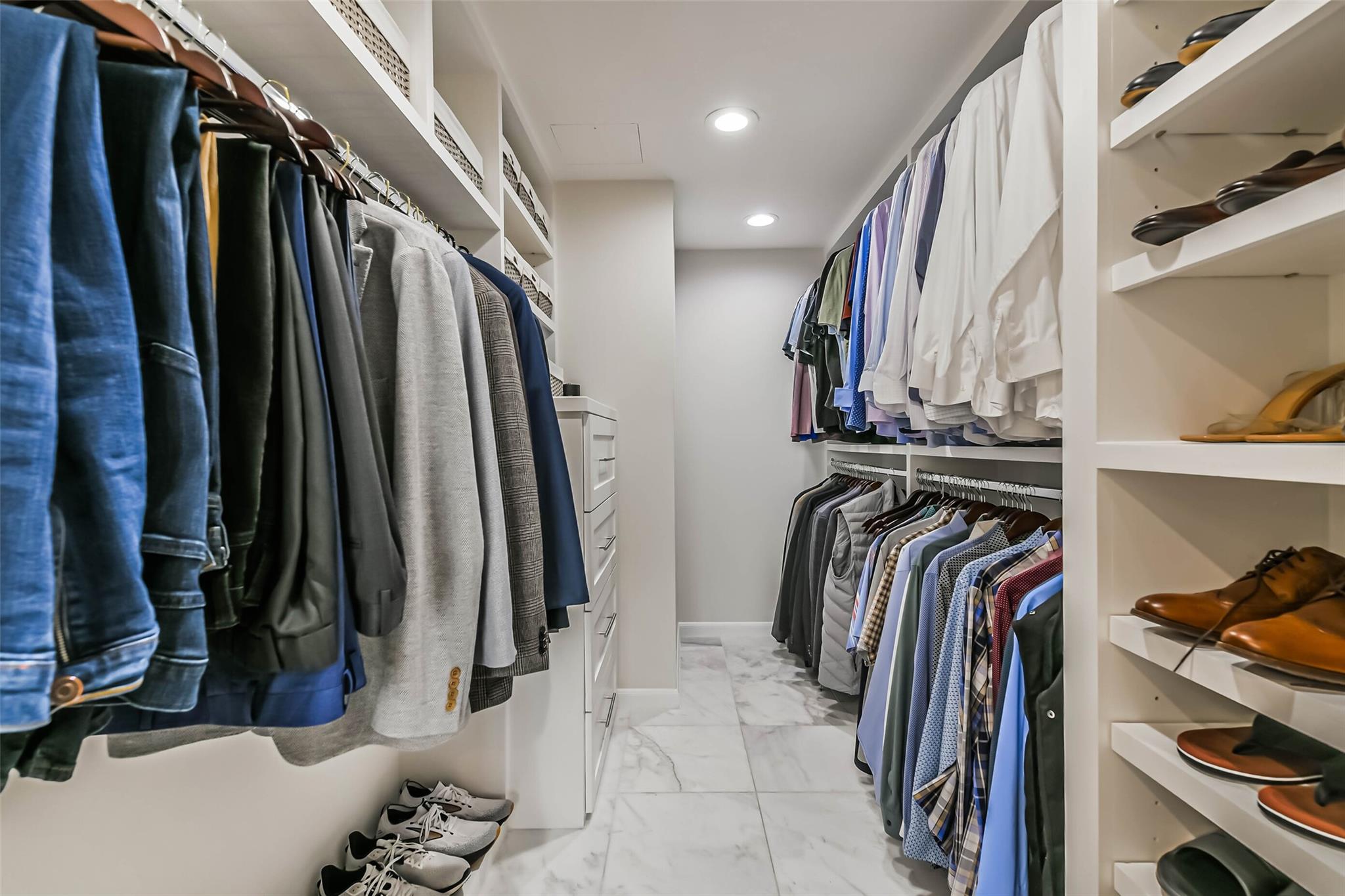 14 Greenway Plaza # 15P