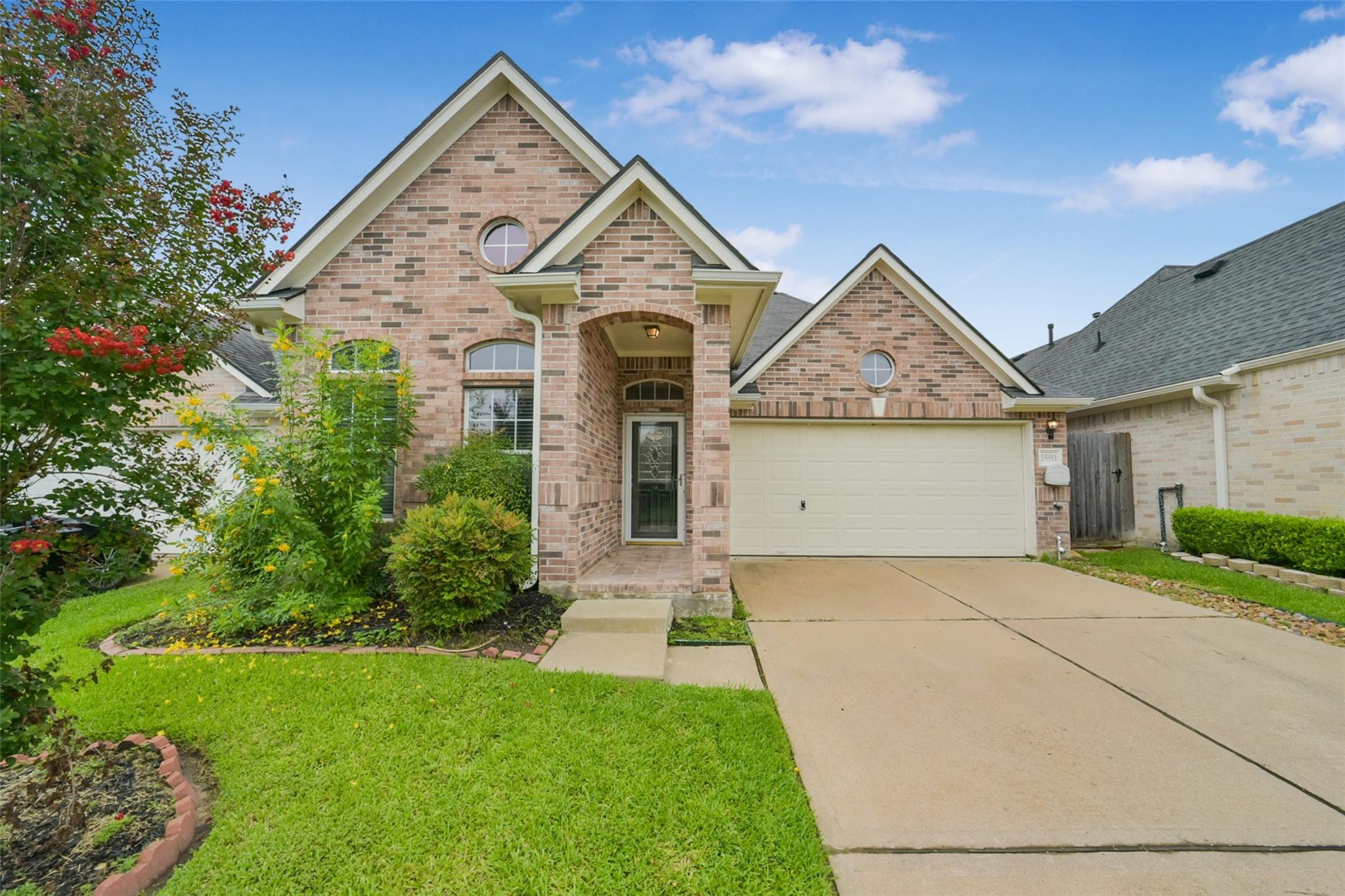 15911 Pleasant Green Circle