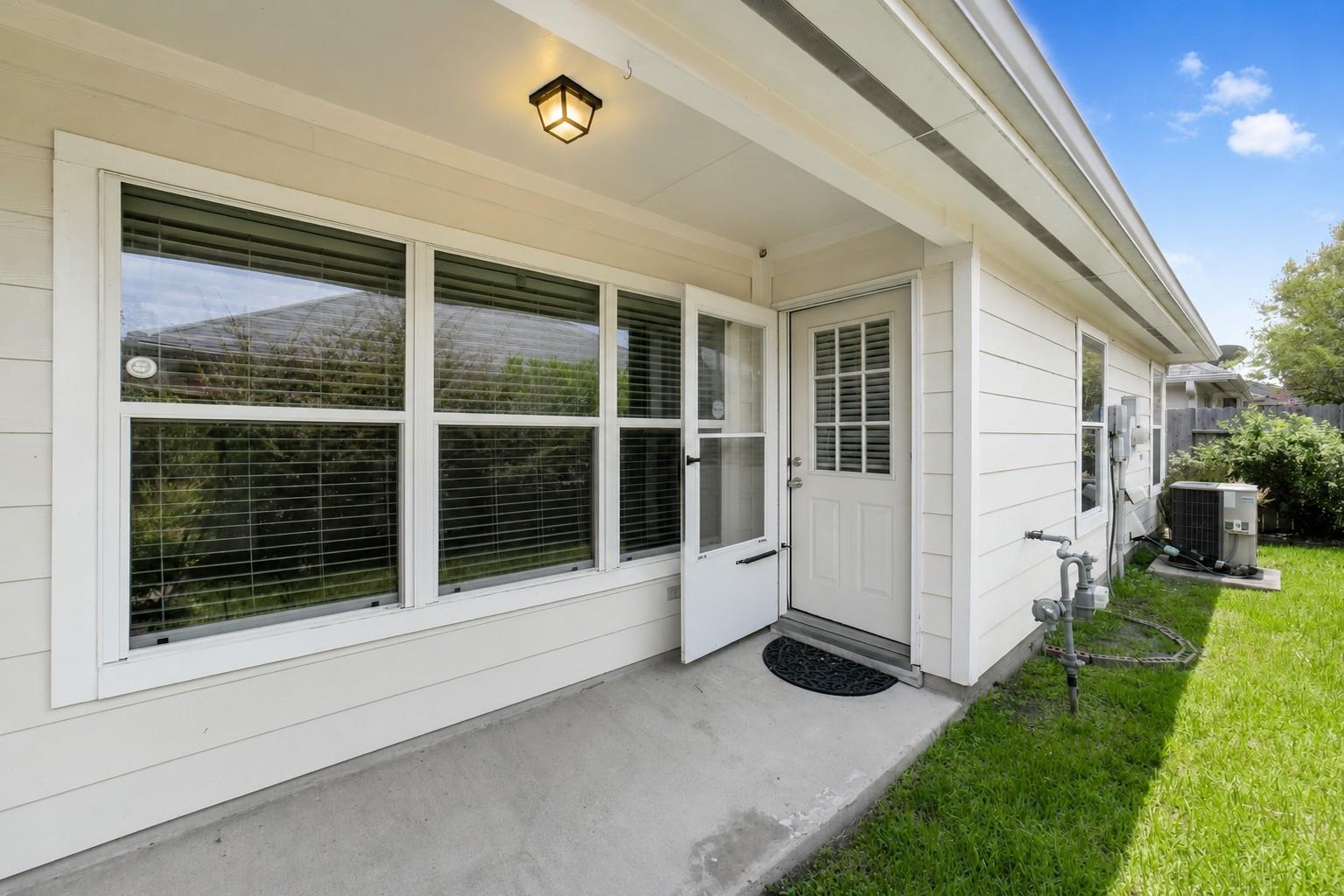 15911 Pleasant Green Circle