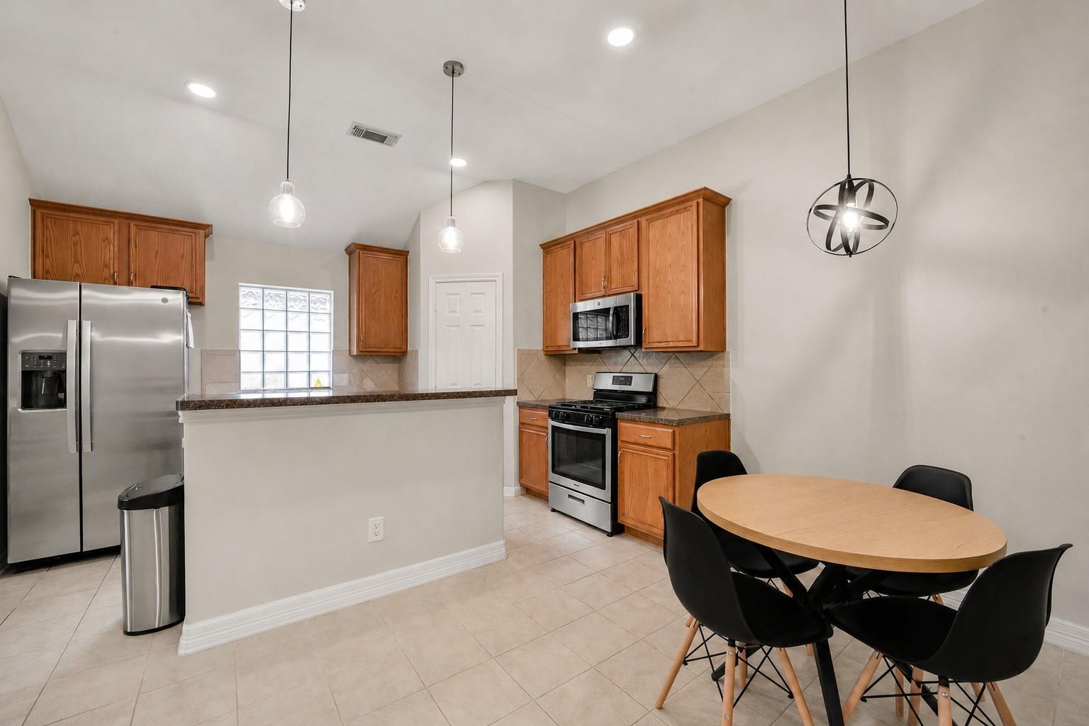 15911 Pleasant Green Circle