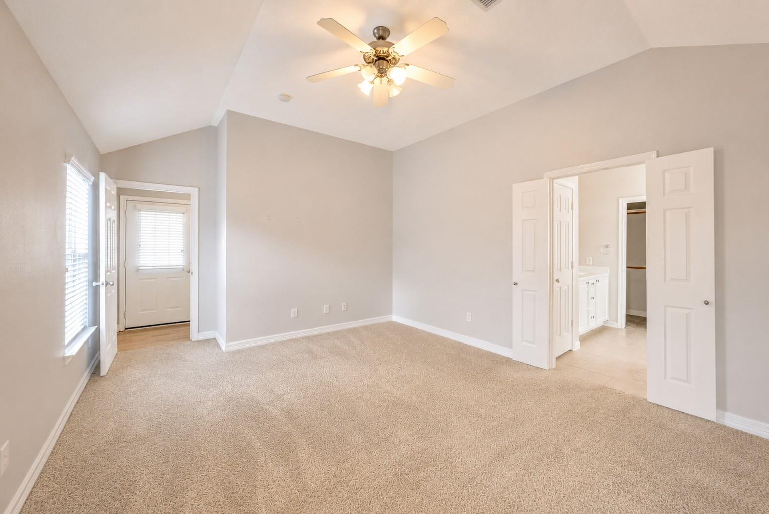 15911 Pleasant Green Circle