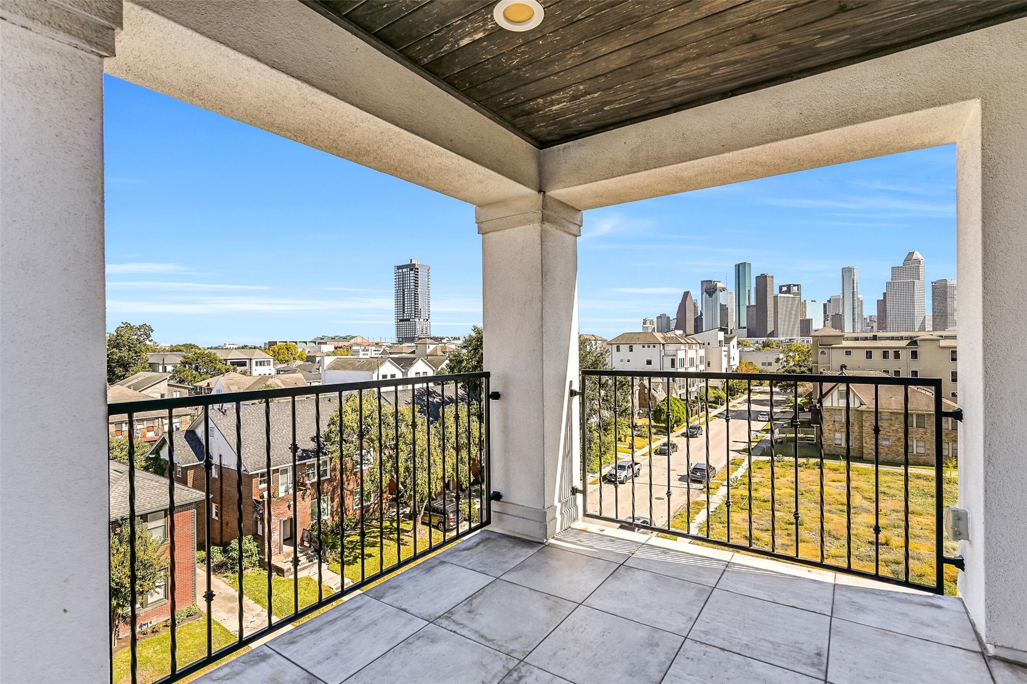503 W Clay Street