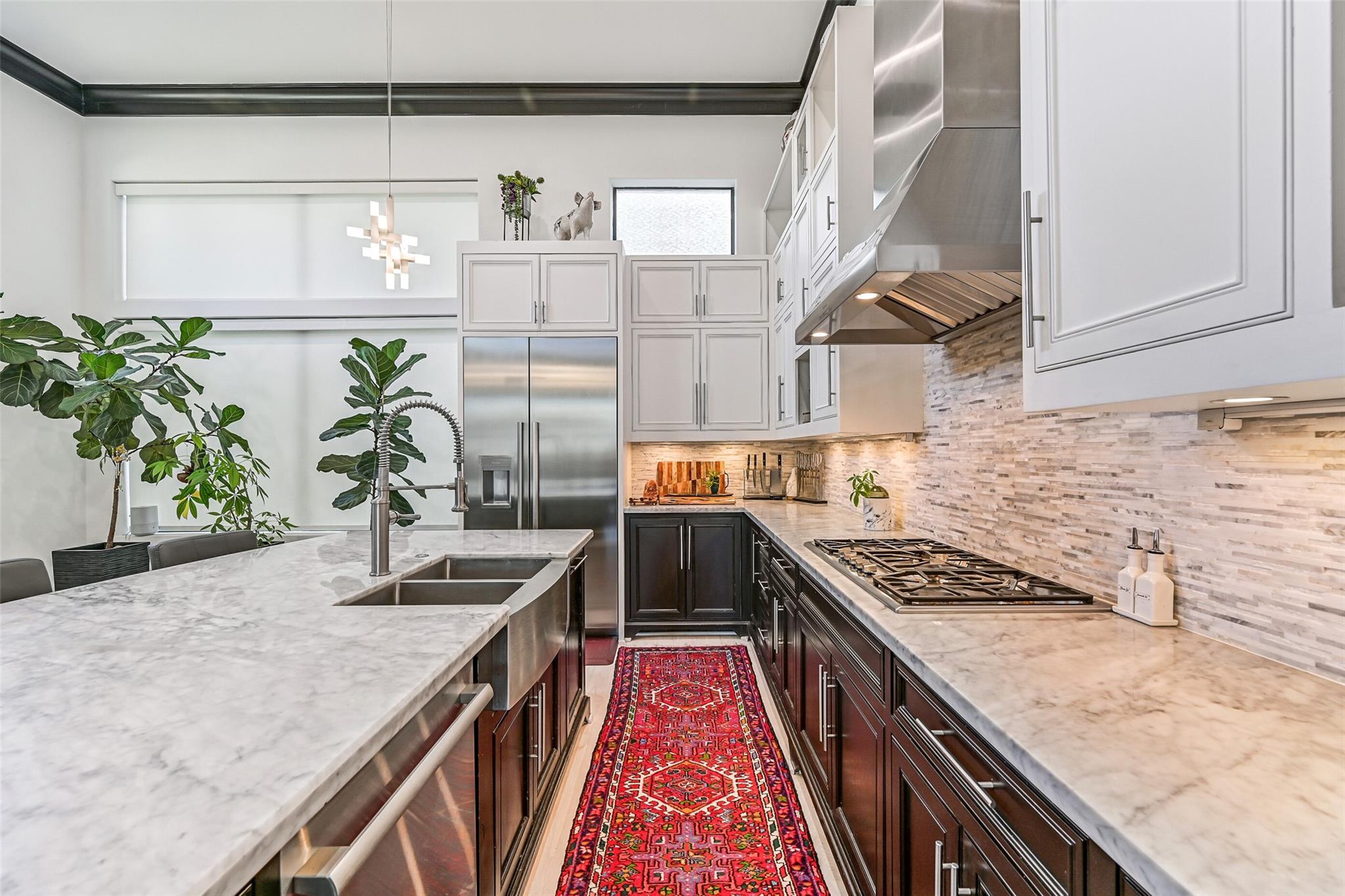 503 W Clay Street