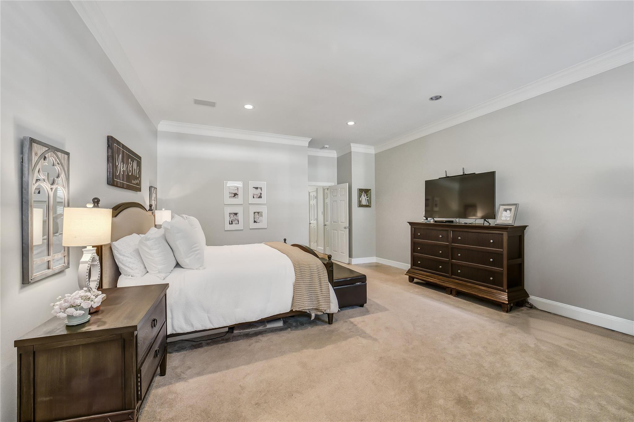 3106 Huntington Court