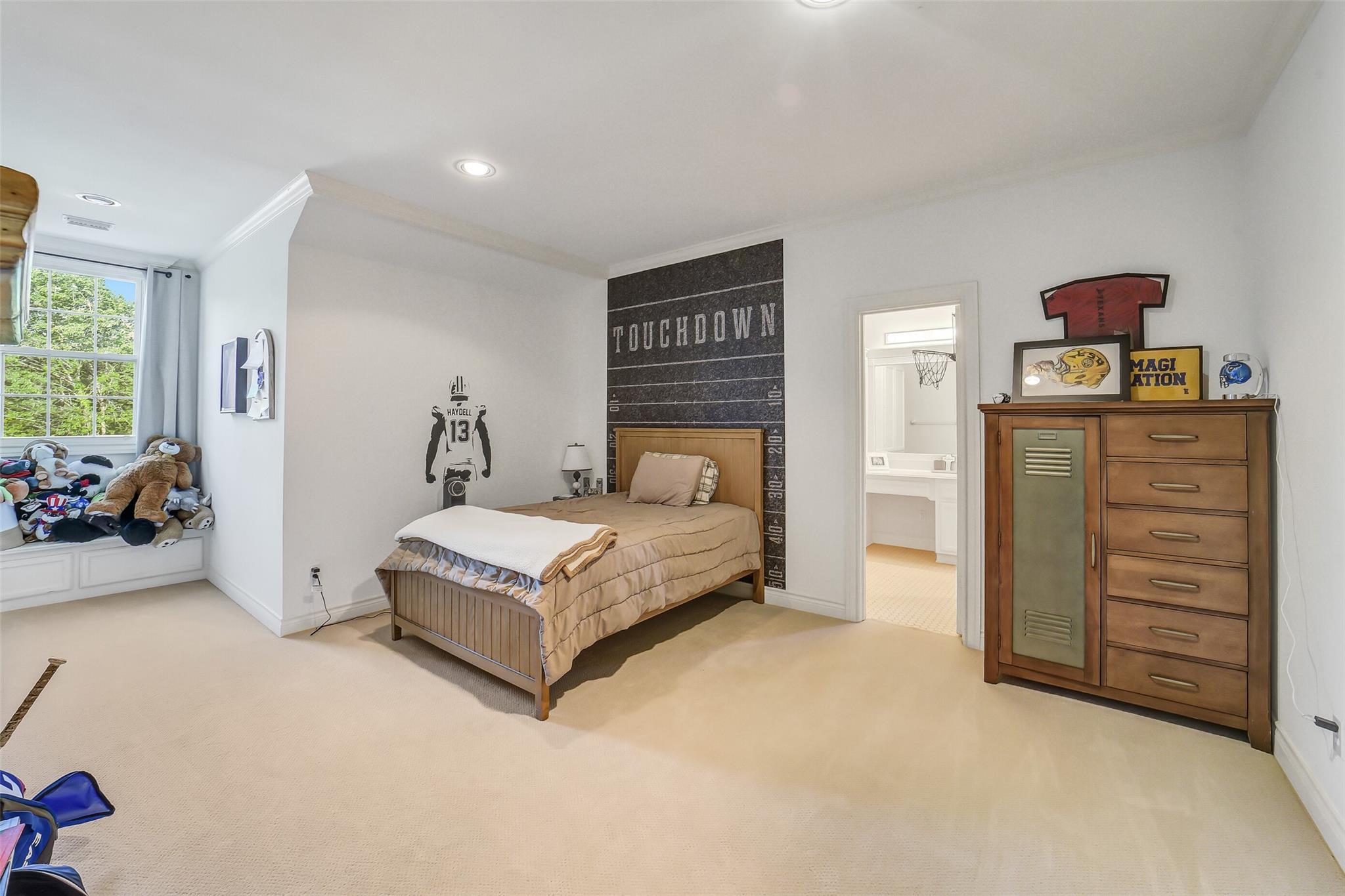 3106 Huntington Court