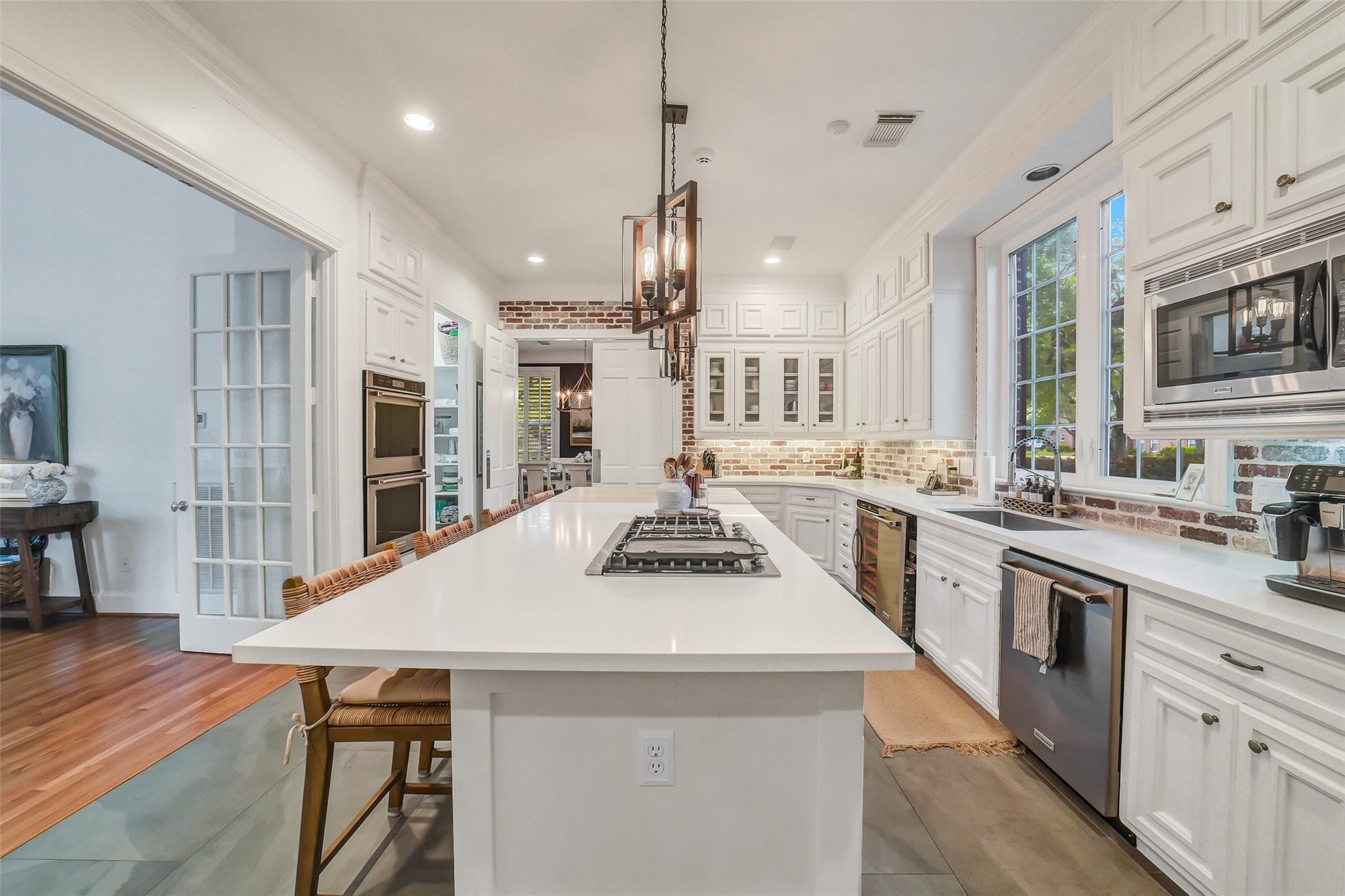 3106 Huntington Court