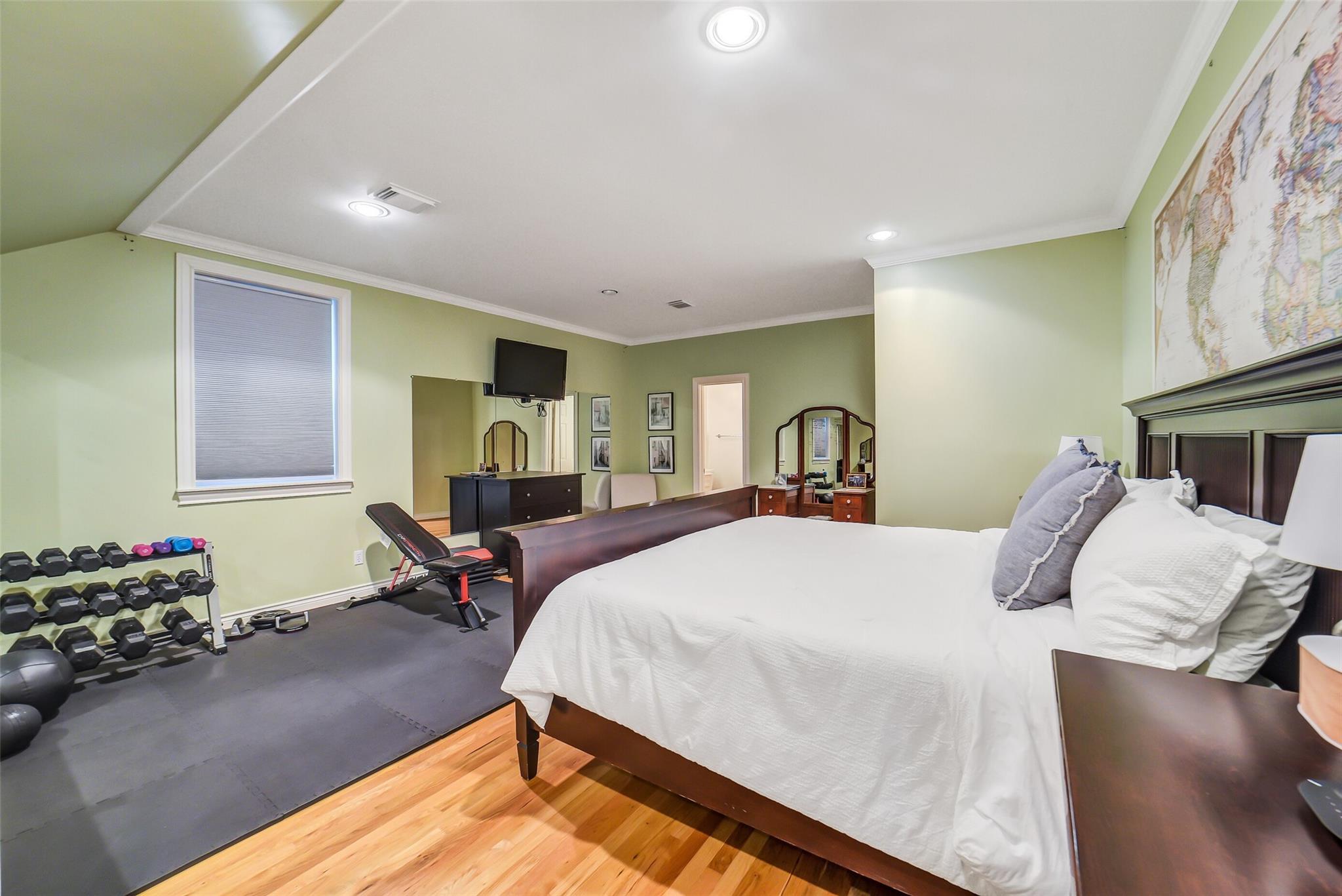 3106 Huntington Court