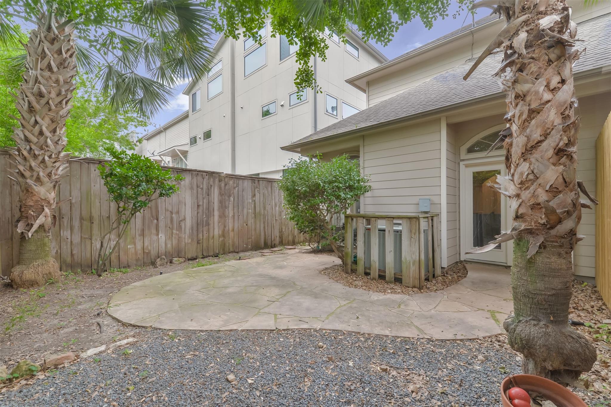 5413 Rose Street