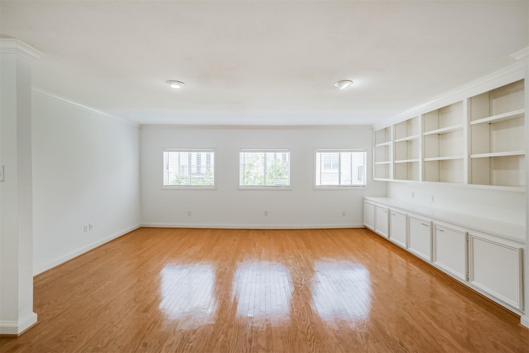 2322 Steel Street # 19