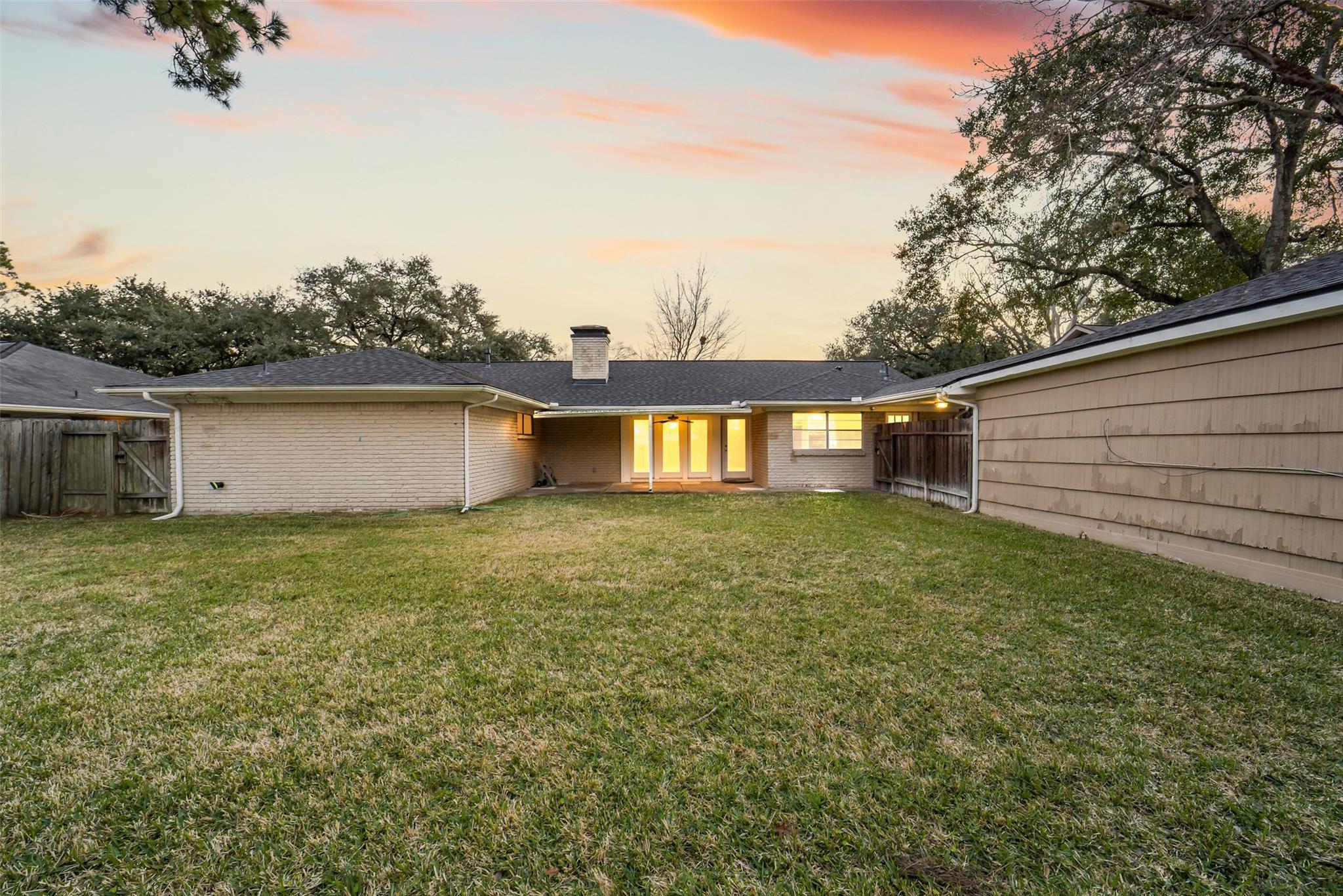 5322 Rutherglenn Drive