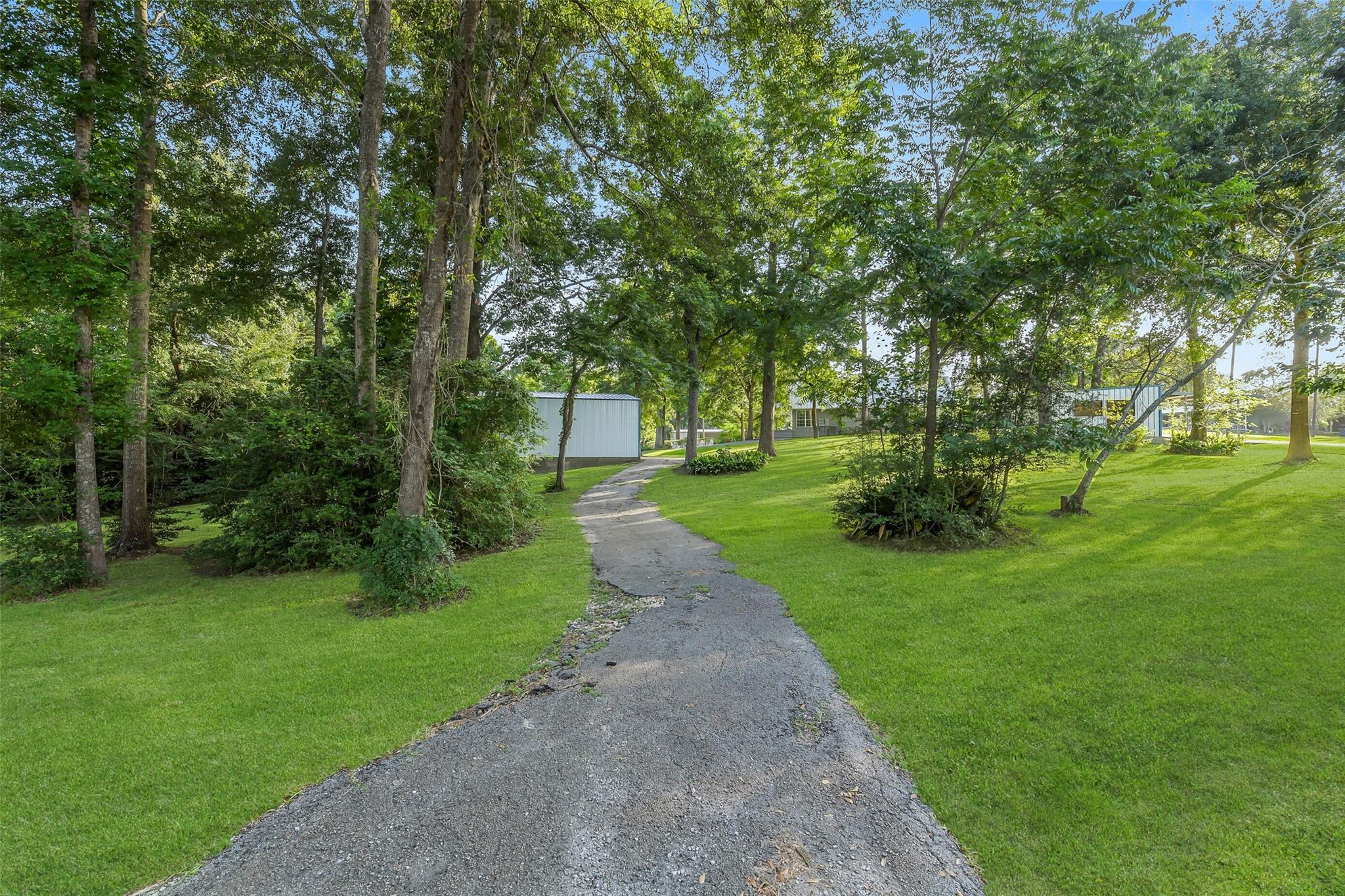 2 Dogwood Path