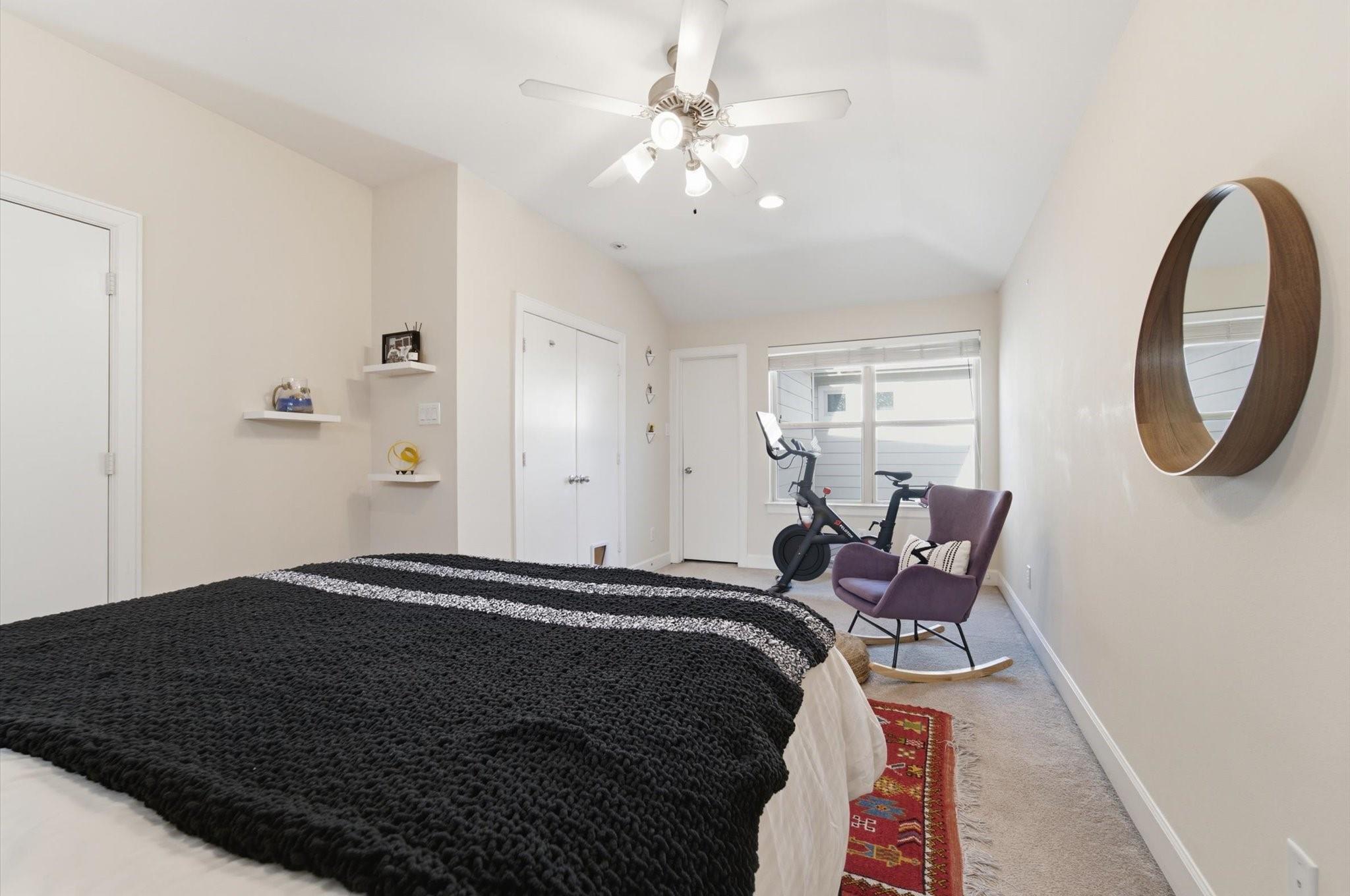 5951 South Loop E # 42