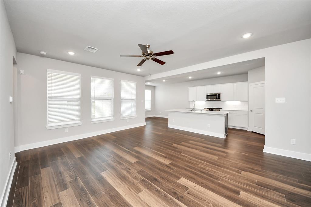 10611 Crescent Peak Court