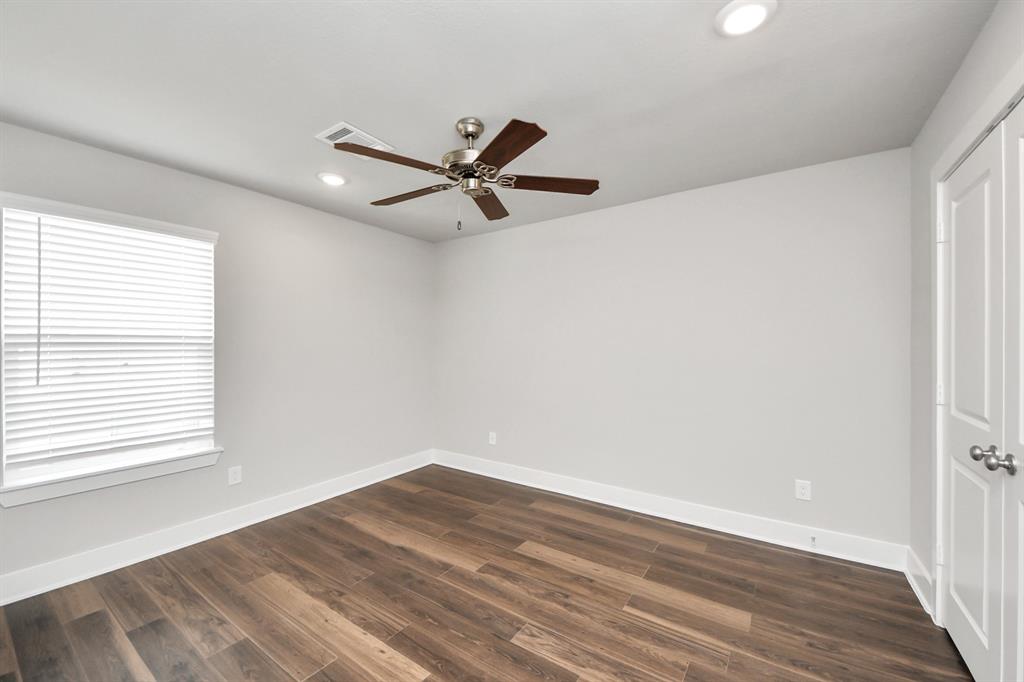 10611 Crescent Peak Court