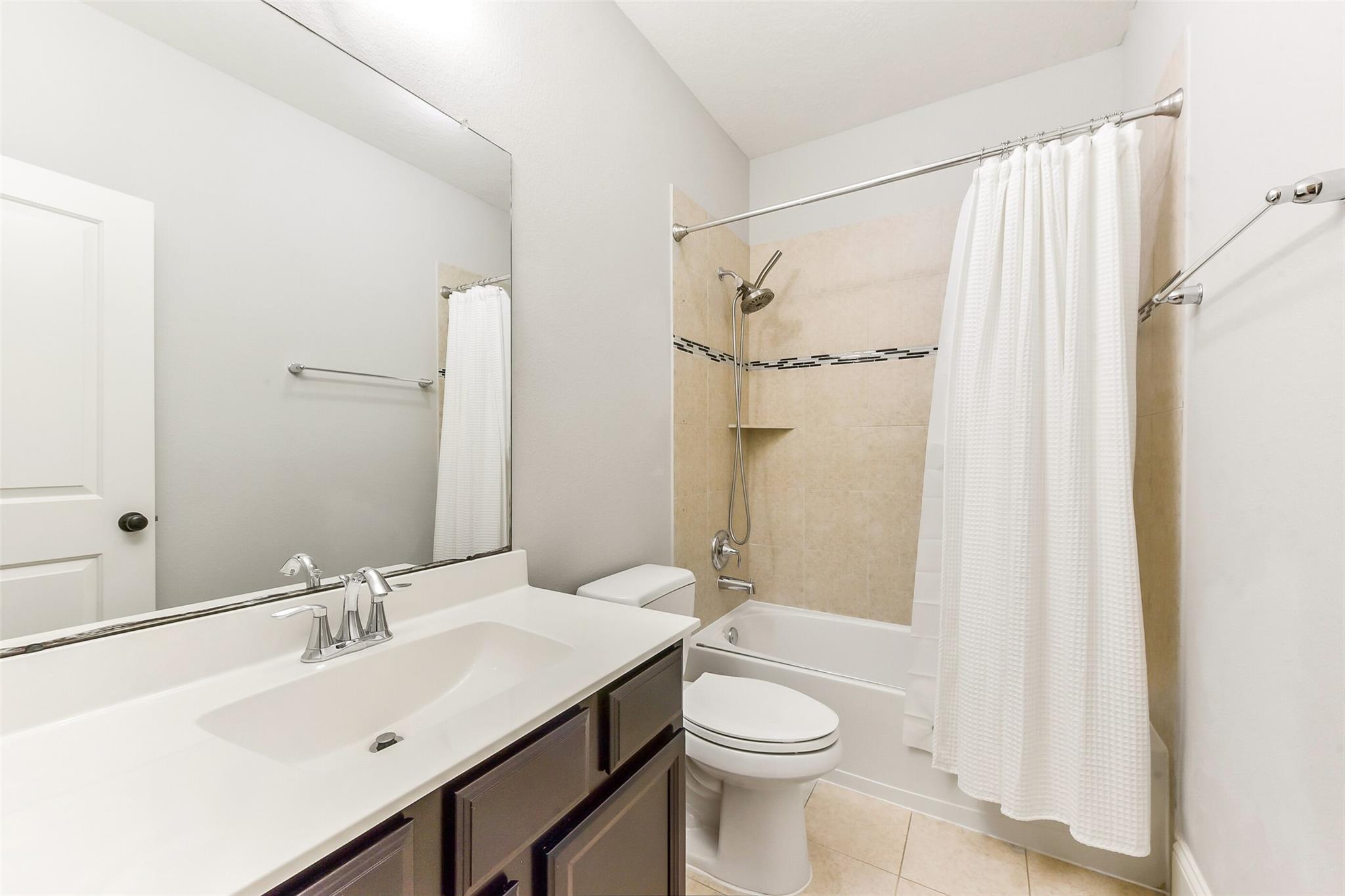 13902 Cole Point Drive