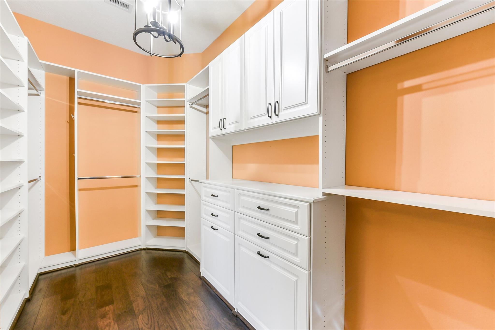 13902 Cole Point Drive