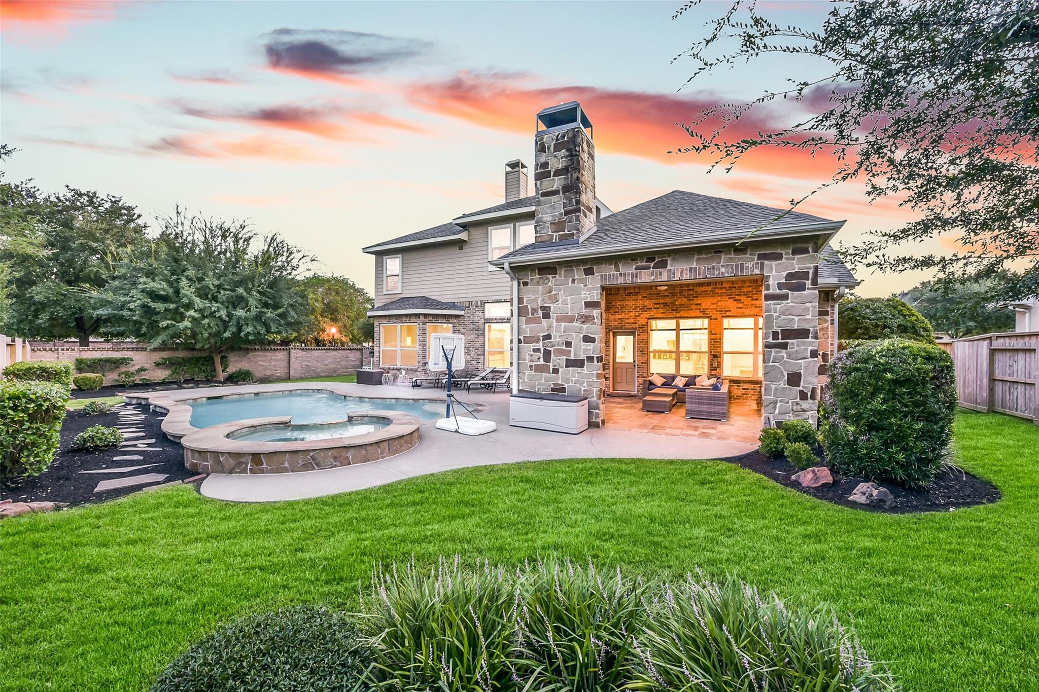 13902 Cole Point Drive