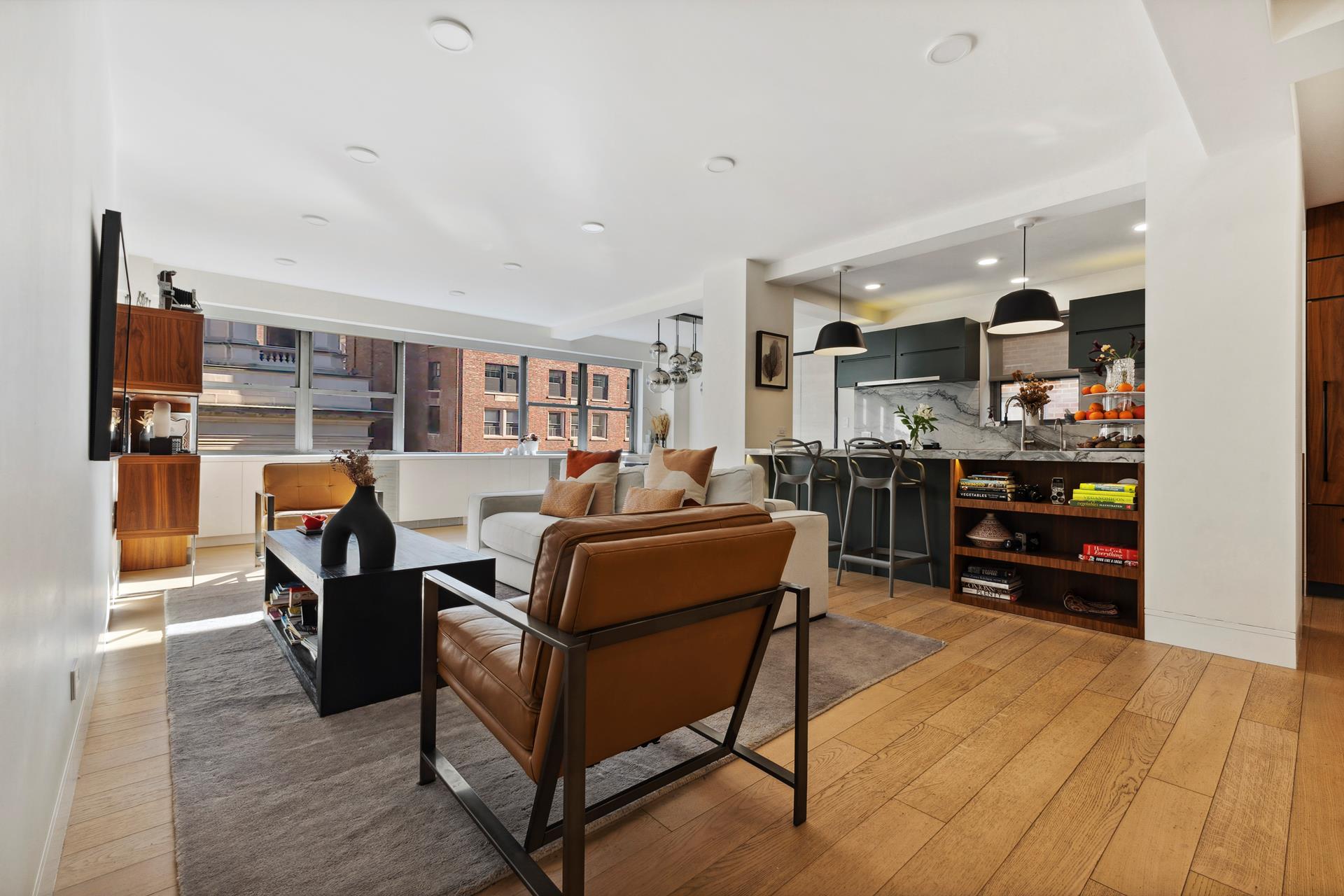 136 E 76TH Street 8F