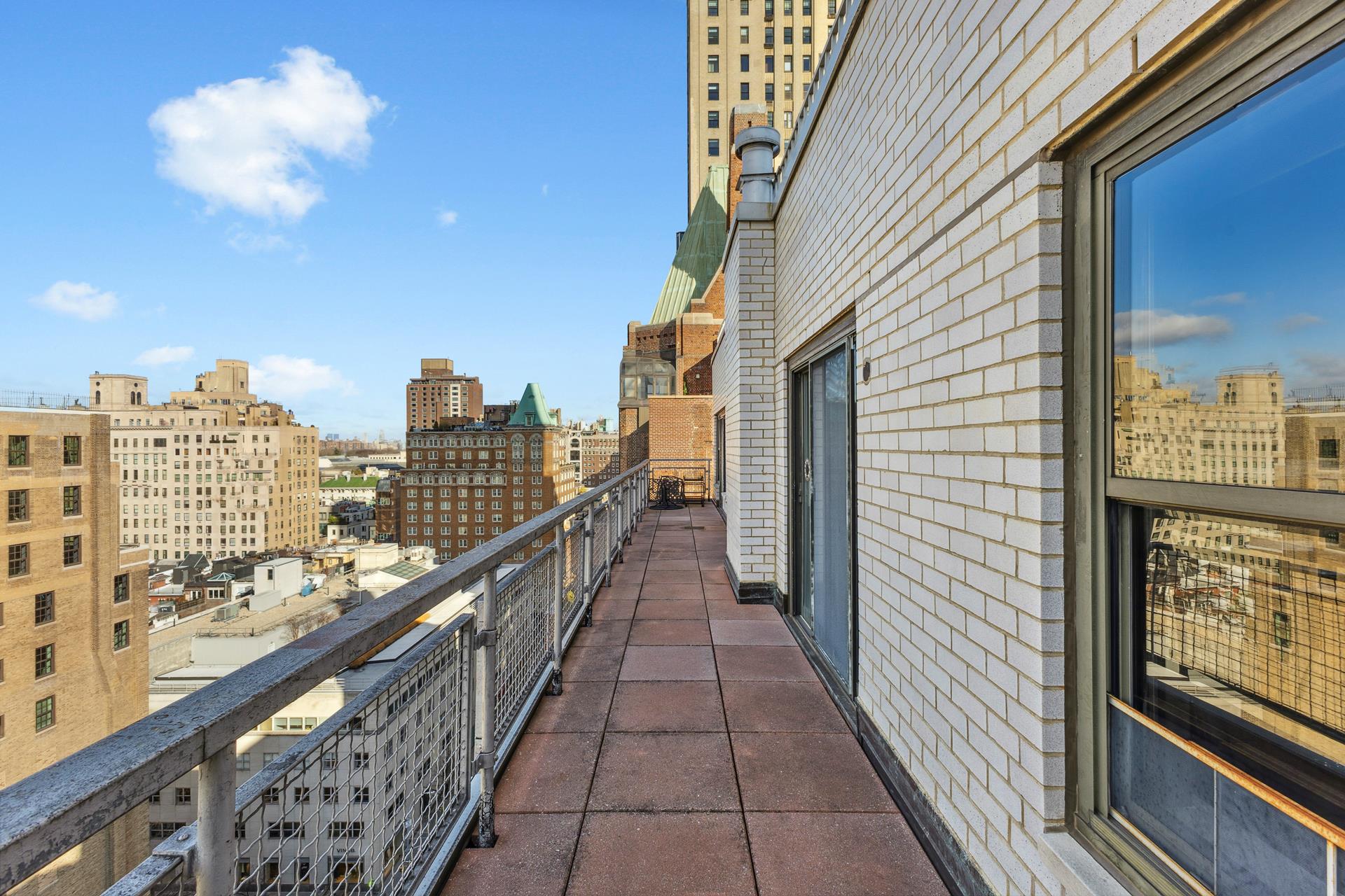 35 E 75TH Street PHE