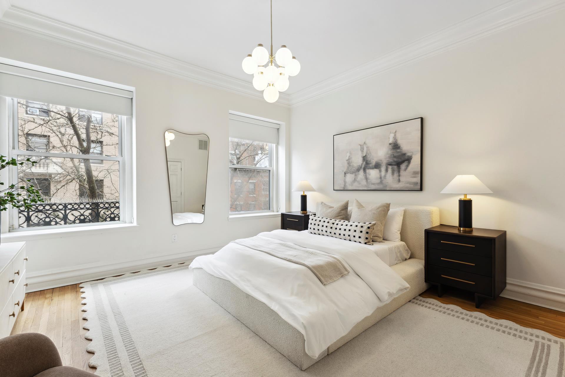 40 W 83RD Street