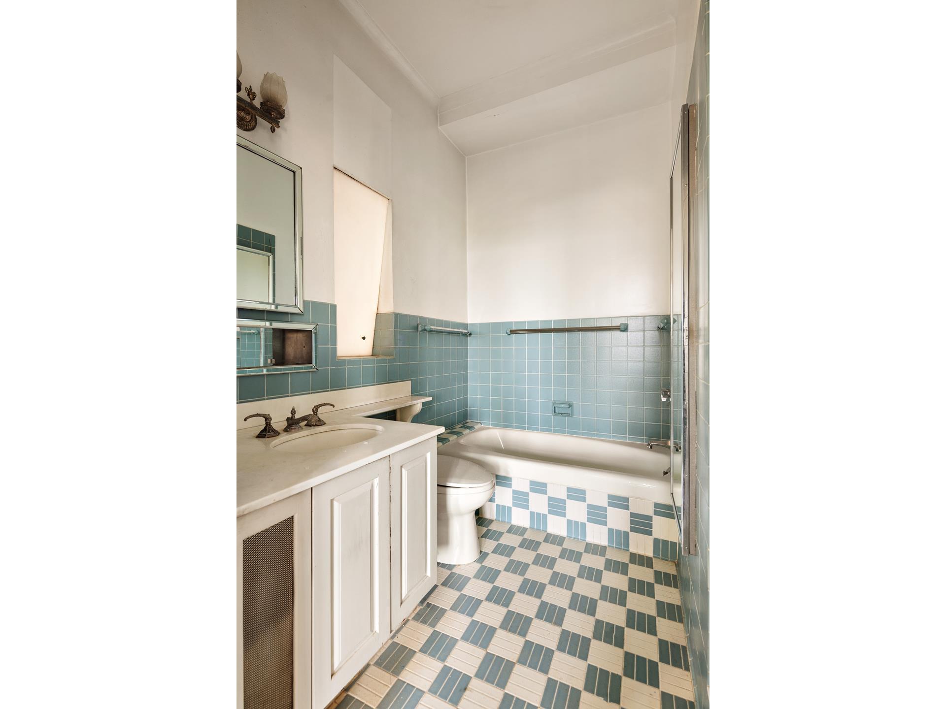7 W 81ST Street 11A